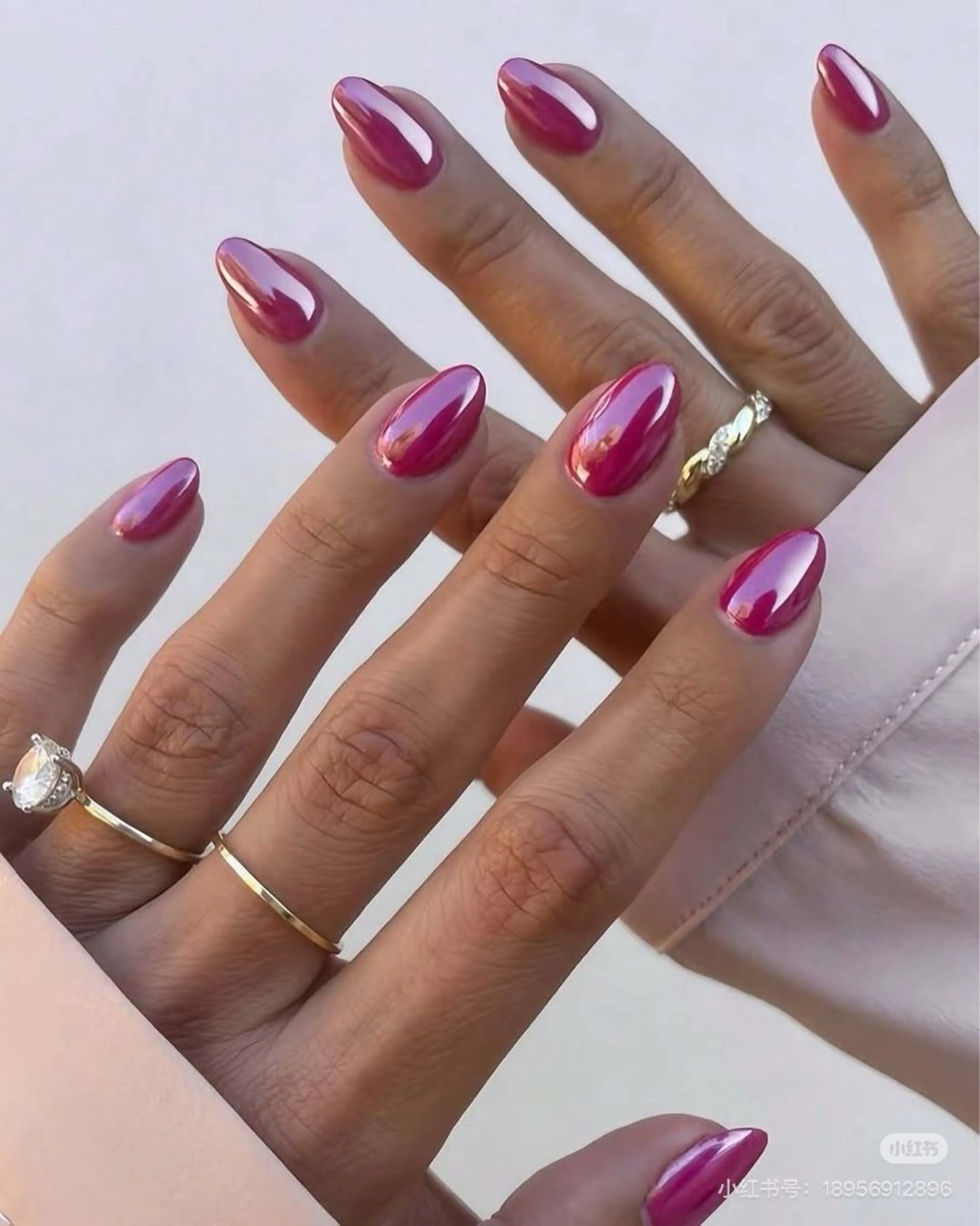 ネイル 高木 維麗絲のネイルデザイン