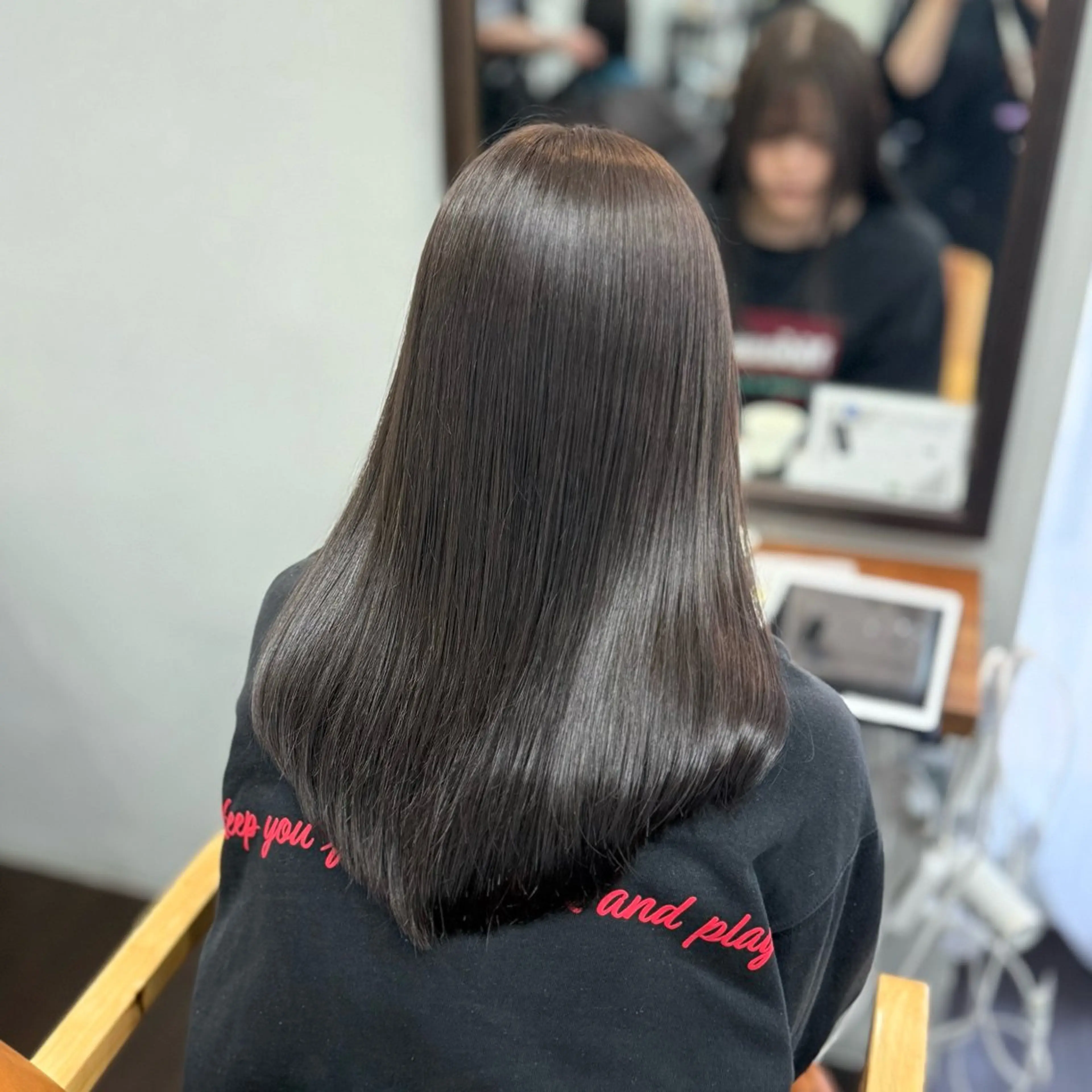 ロング カラー グレージュ 似合わせレイヤー / 栄 / はるな🌼のヘアスタイル