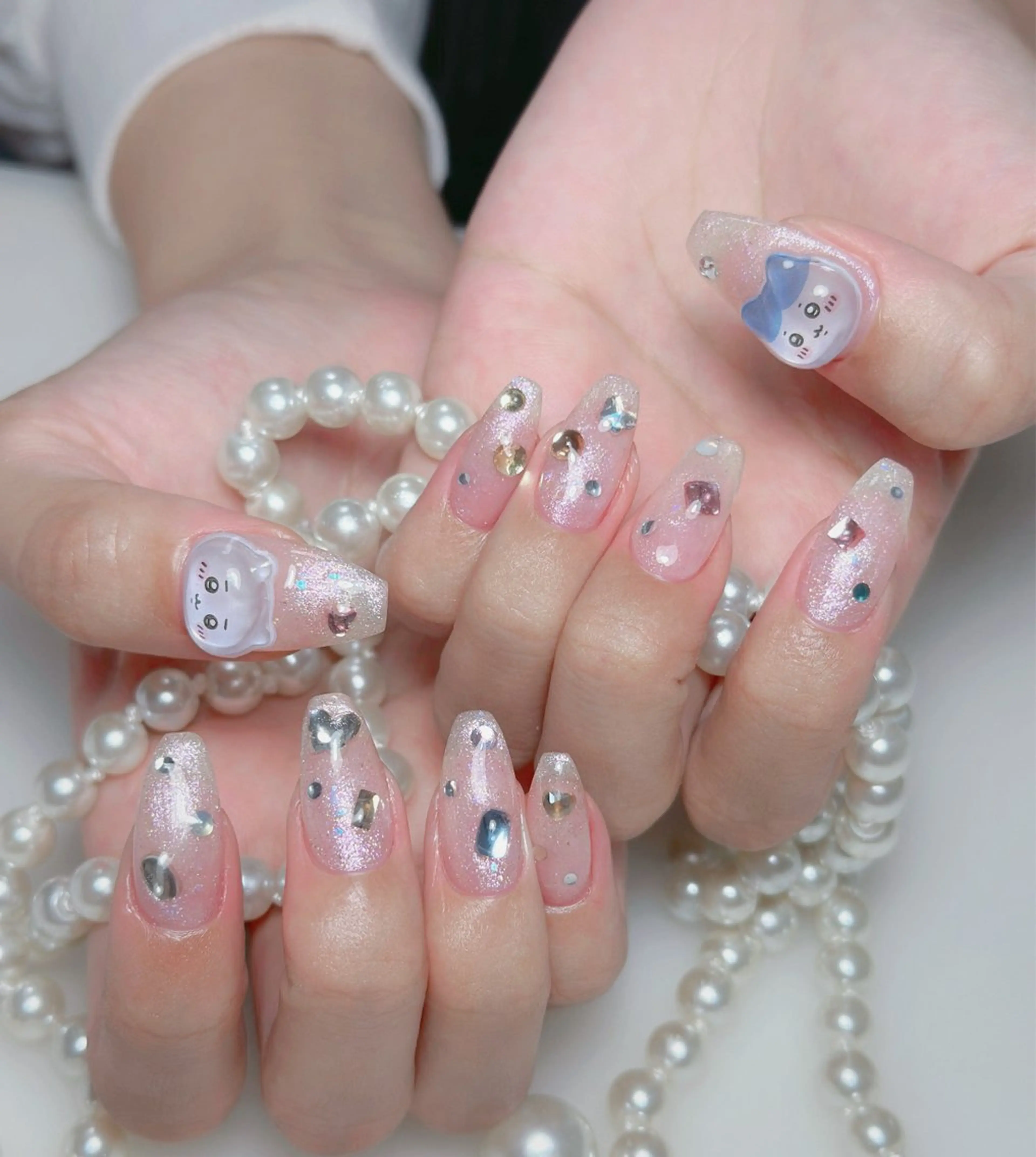 ネイル オーロラネイル 長さ出し フットネイル 韓国ネイル ラメ(グリッター) ハンドネイル 👍thumbs up nail👍のネイルデザイン