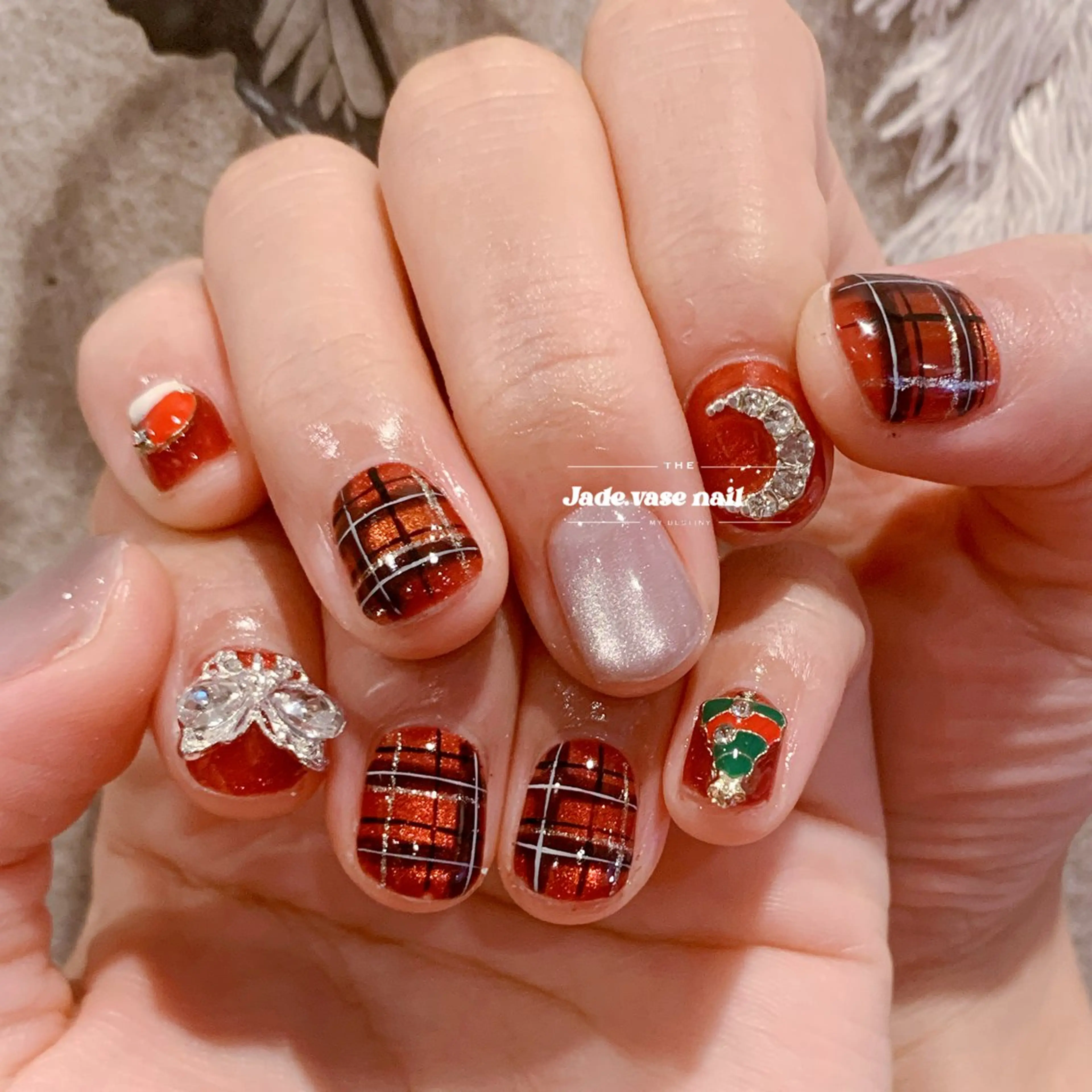 ネイル ハンドネイル ハンドケア ✰Jade.vase 銀座一丁目・東銀座のネイルデザイン