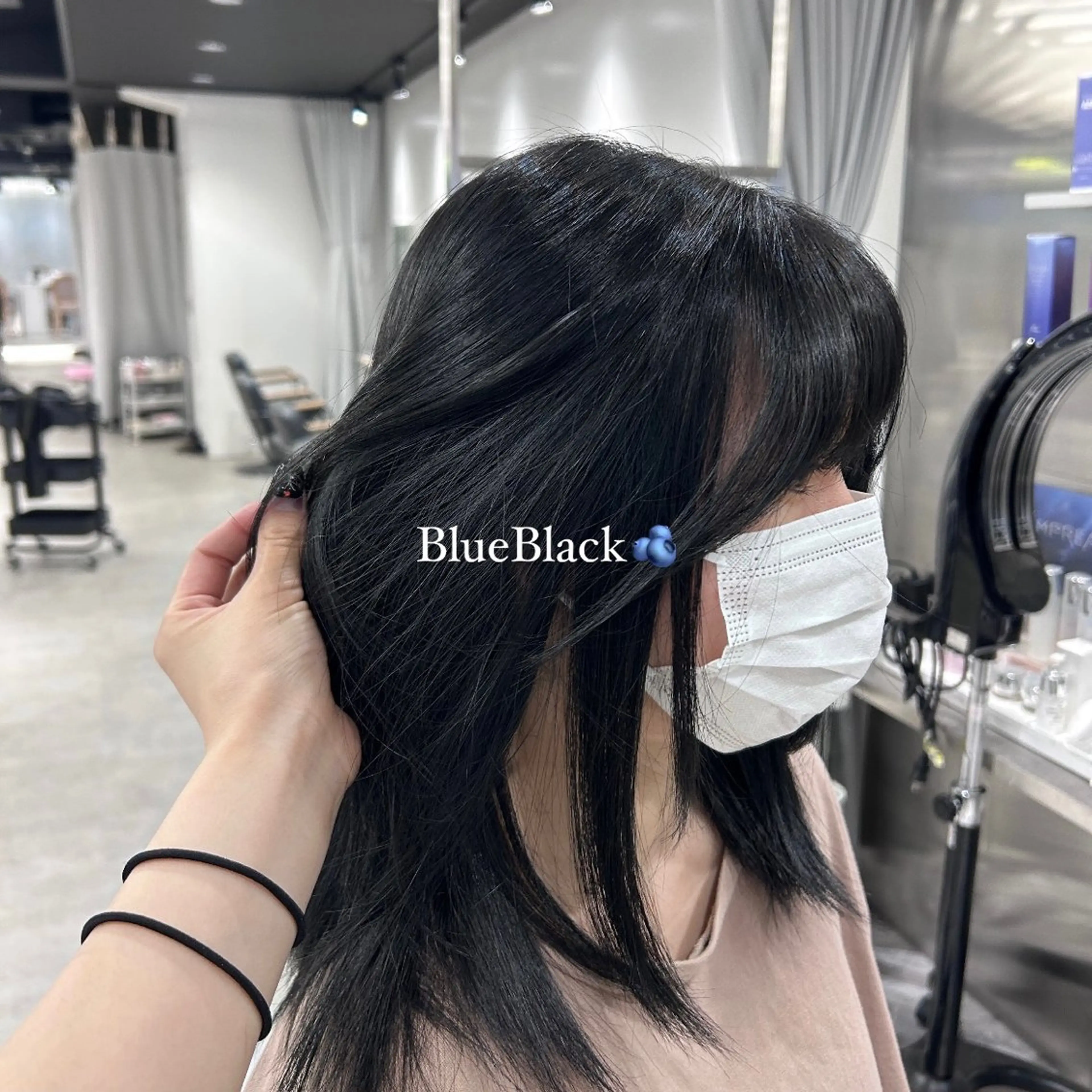 ミディアム カラー ヘアカラー sawaka🪽うる 艶カラー/レイヤーのヘアスタイル