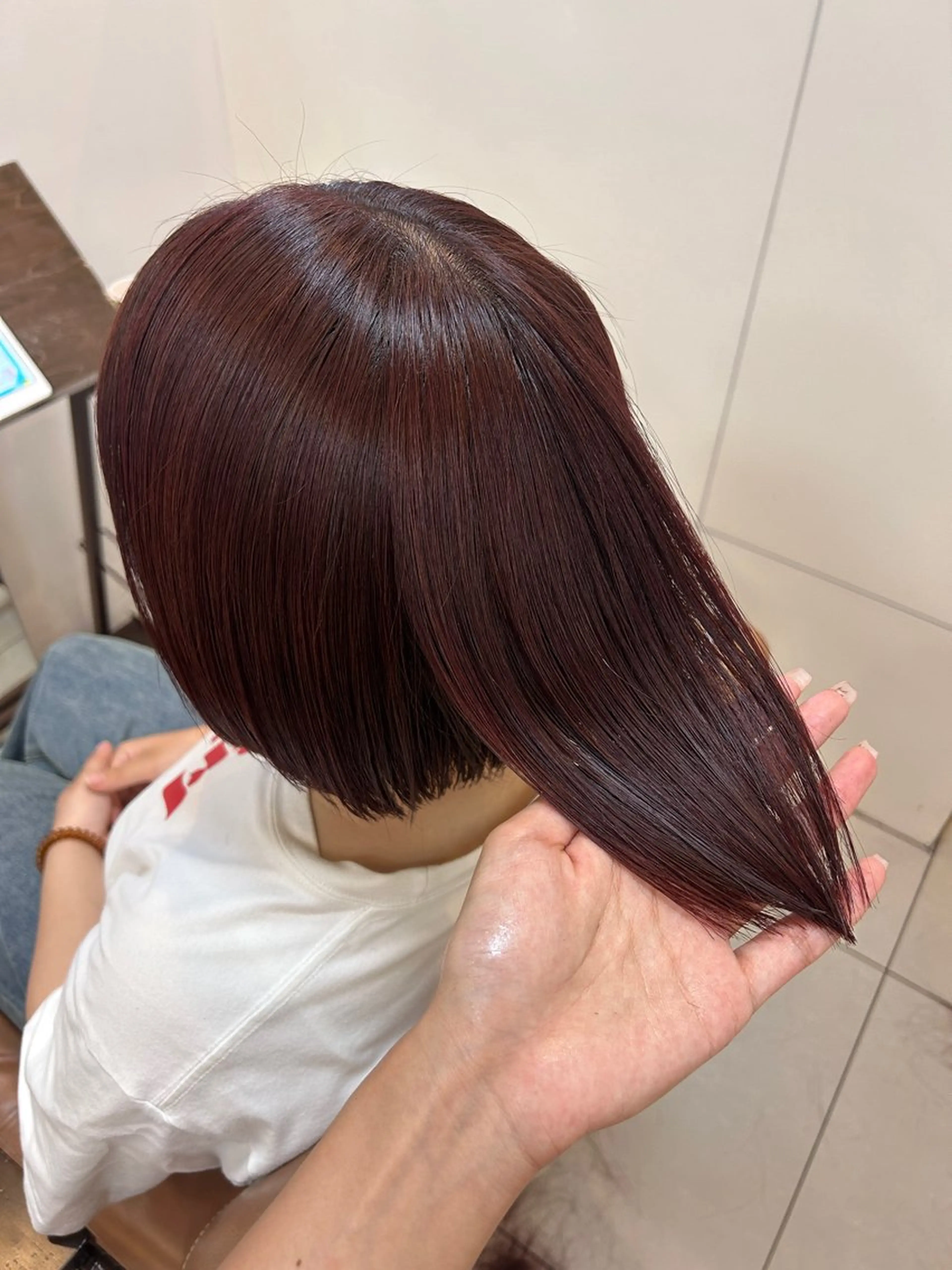 ショート ヘアカラー トリートメント 阪田 真奈未のヘアスタイル