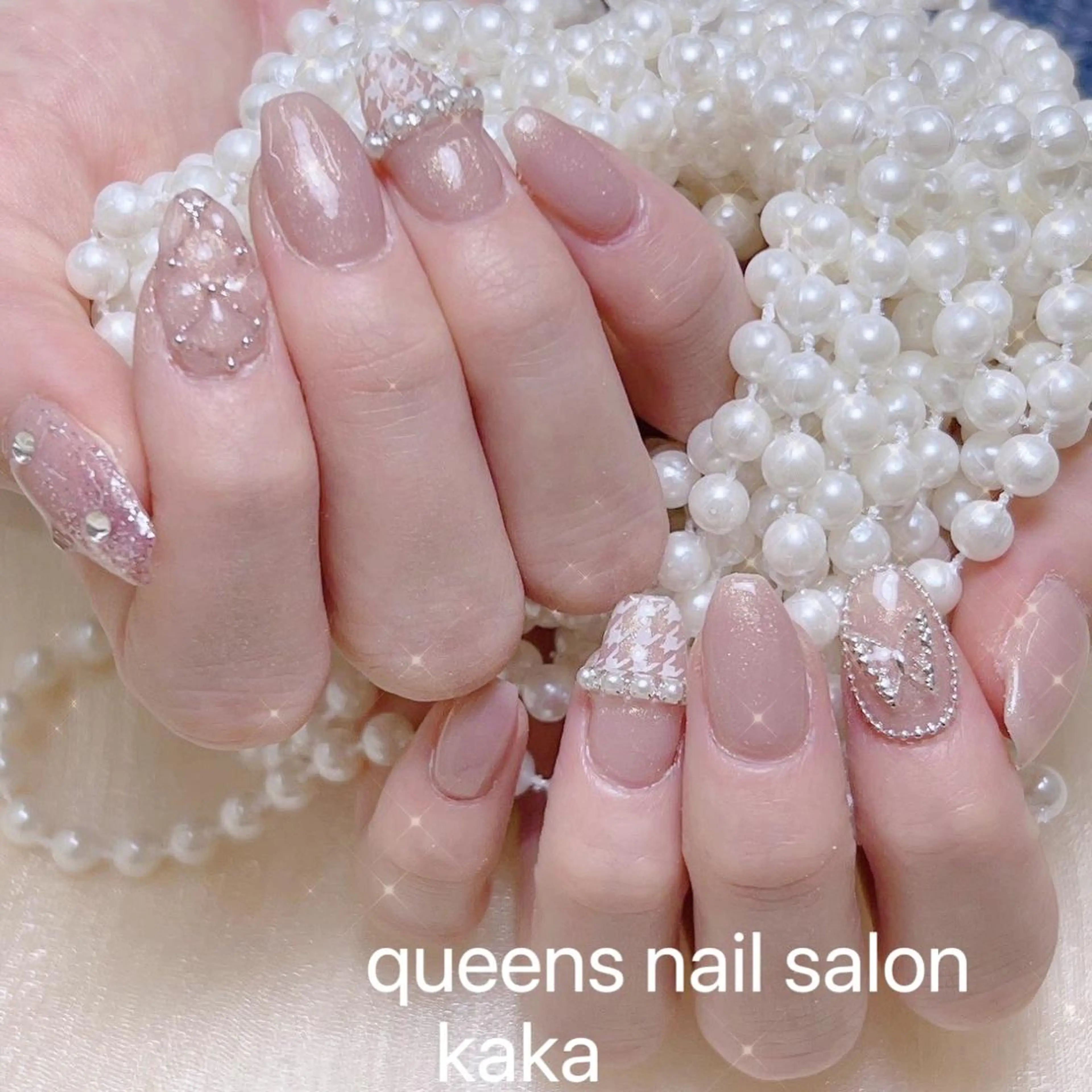 ネイル queens nailsalonのネイルデザイン