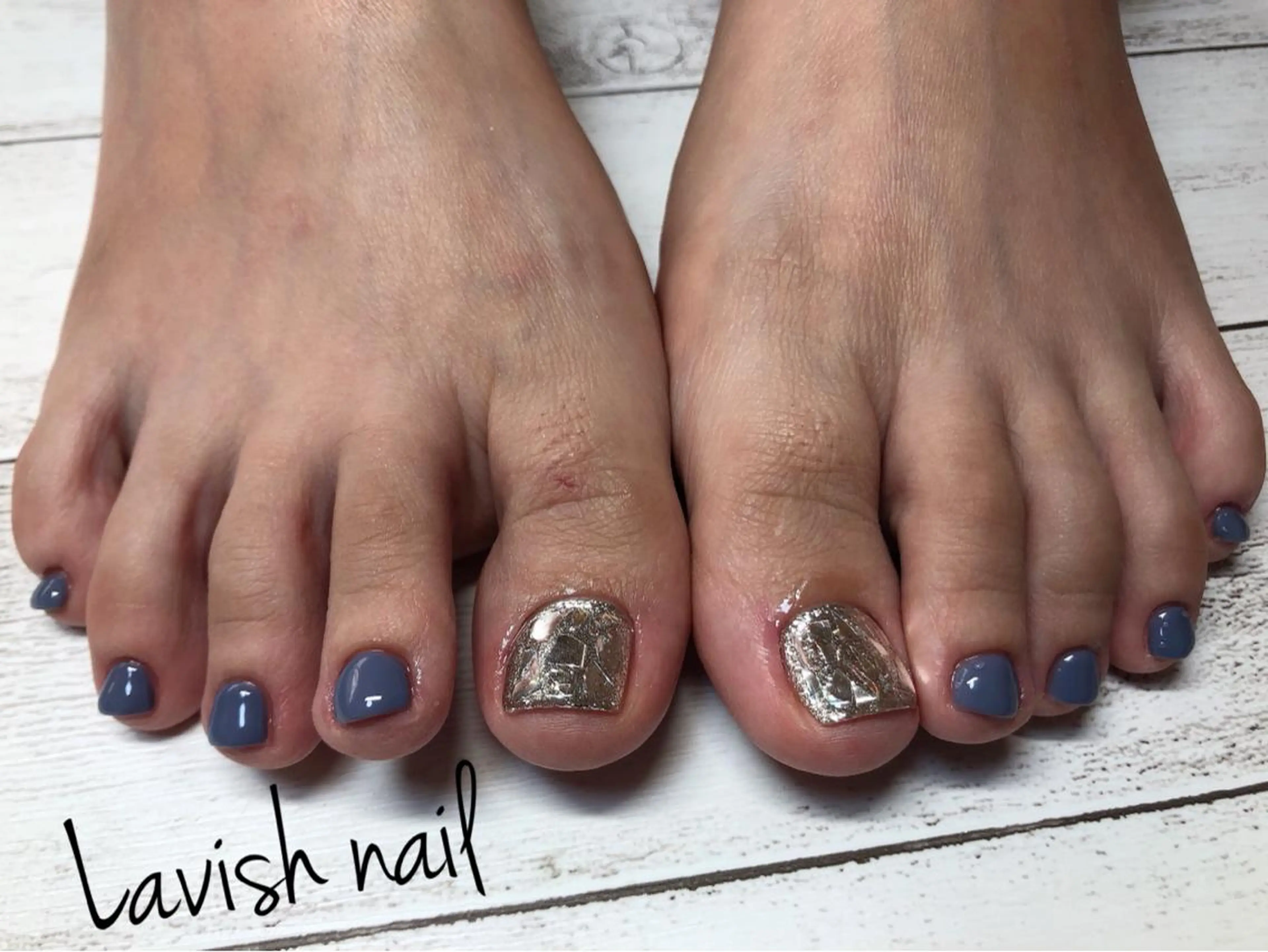 ネイル フットネイル Lavish nailのネイルデザイン