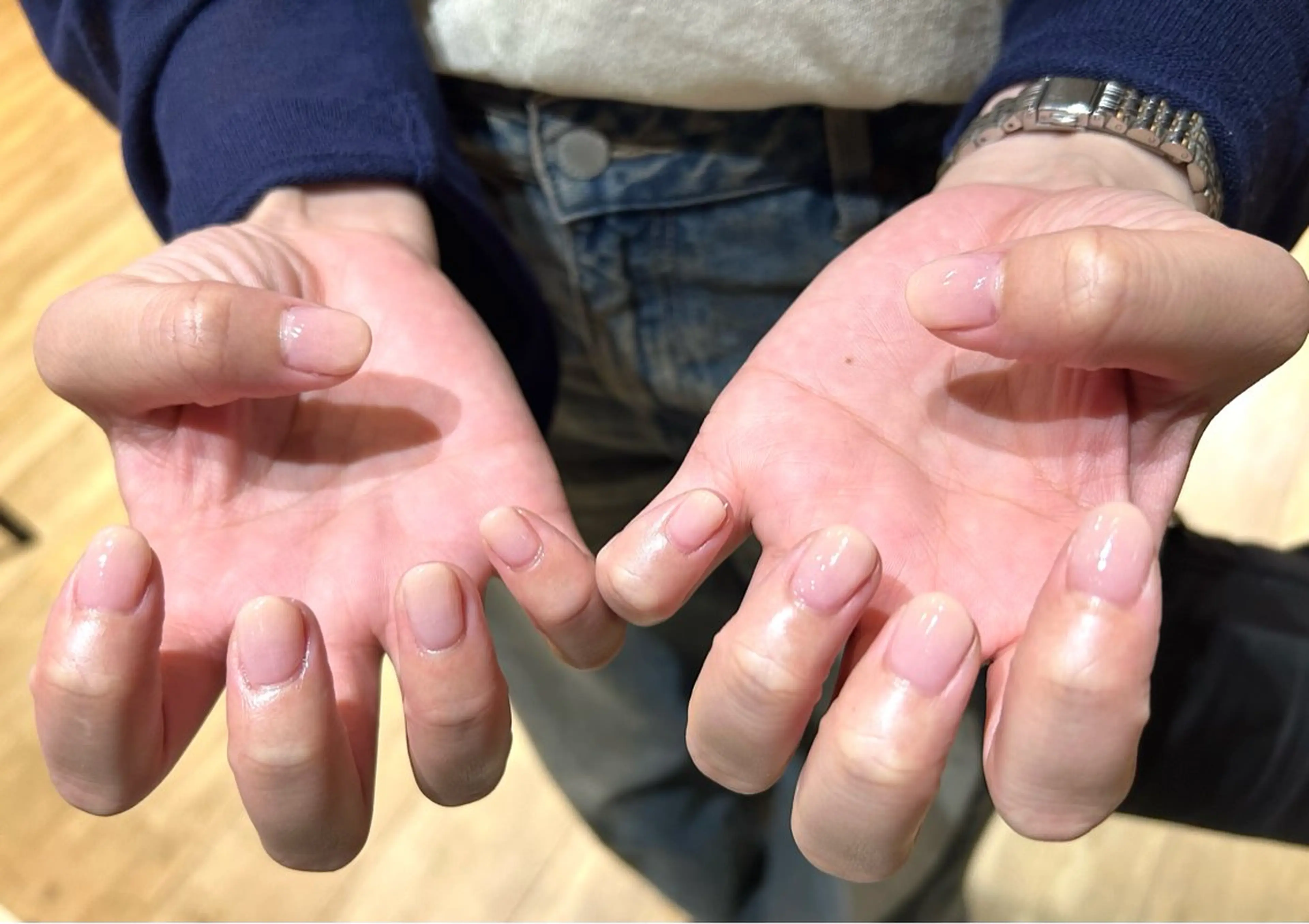 ネイル グラデーション ラメ(グリッター) ワンカラーネイル ピンク 🐑吉村 きらら🐑のネイルデザイン