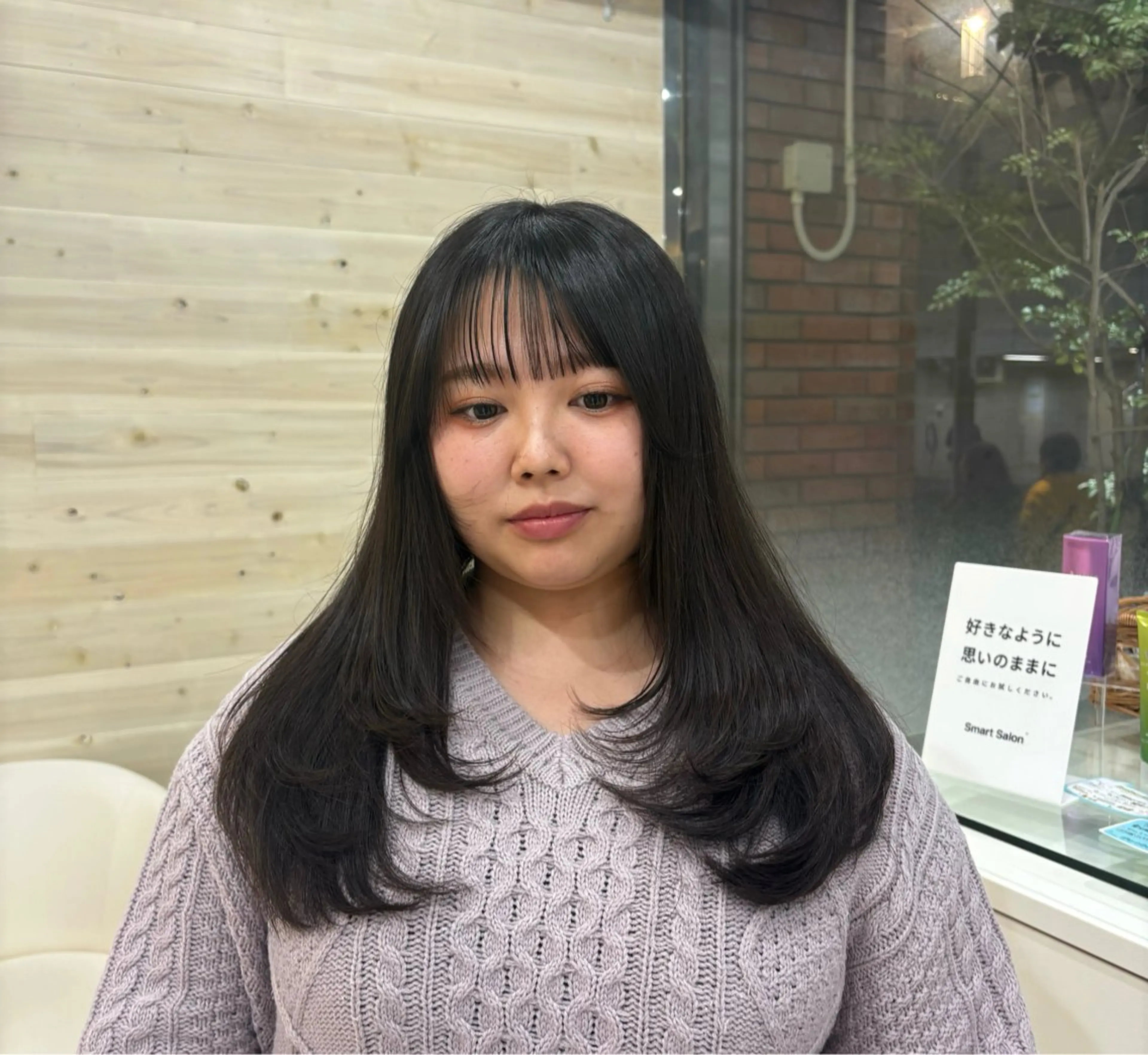 ロング 野口 梨紗のヘアスタイル