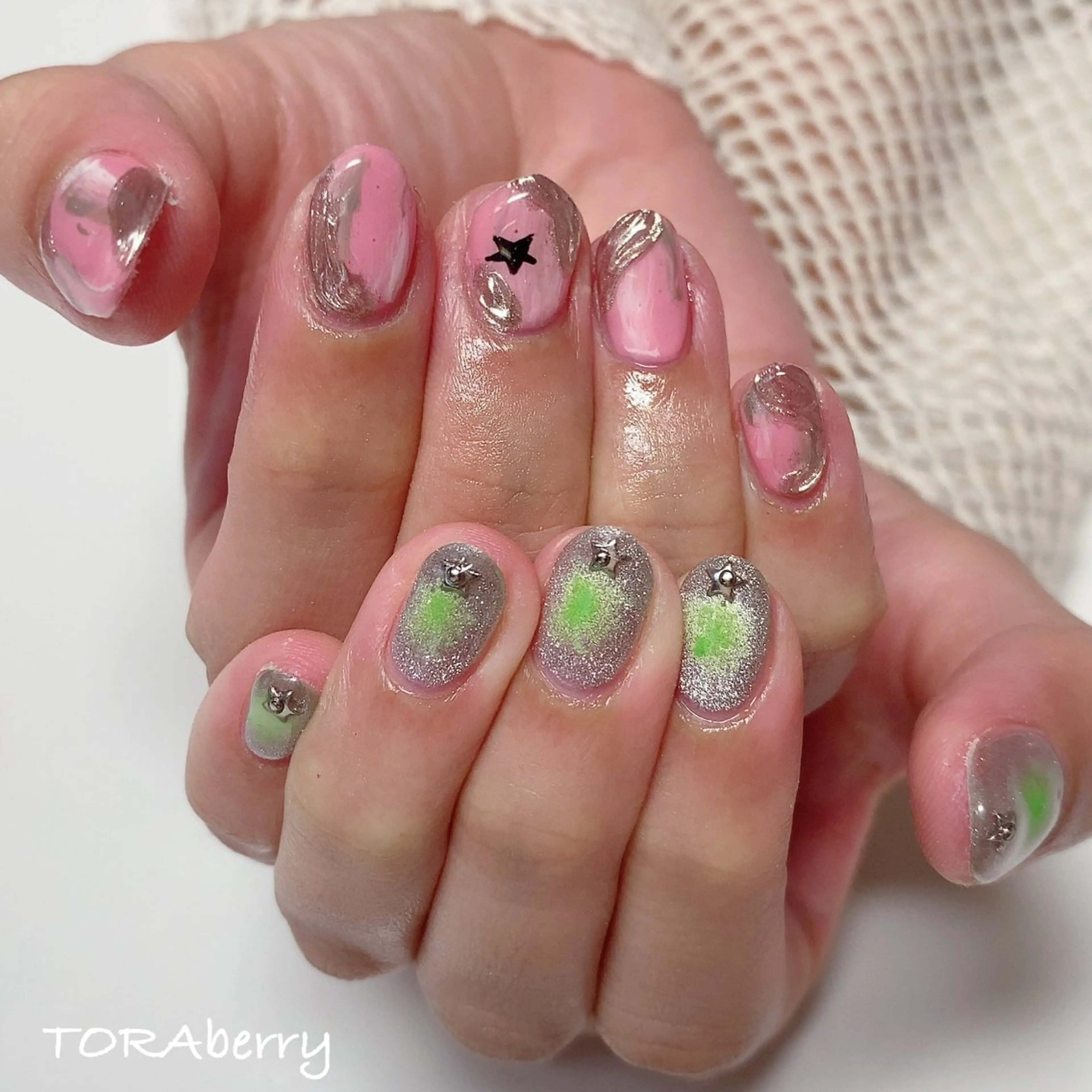 ネイル ハンドネイル ネイリスト なつみのネイルデザイン