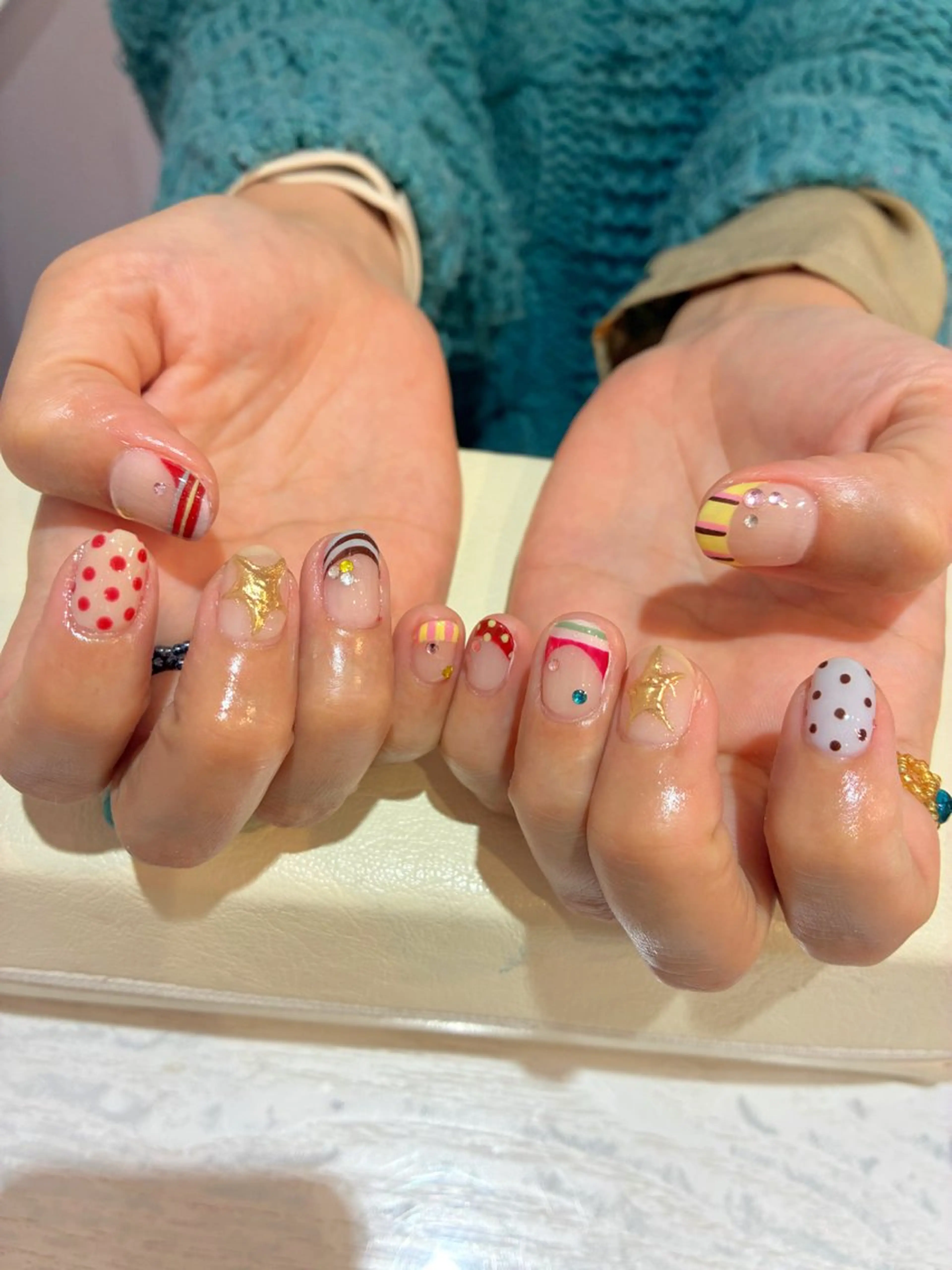 ネイル Nest 岩崎のネイルデザイン