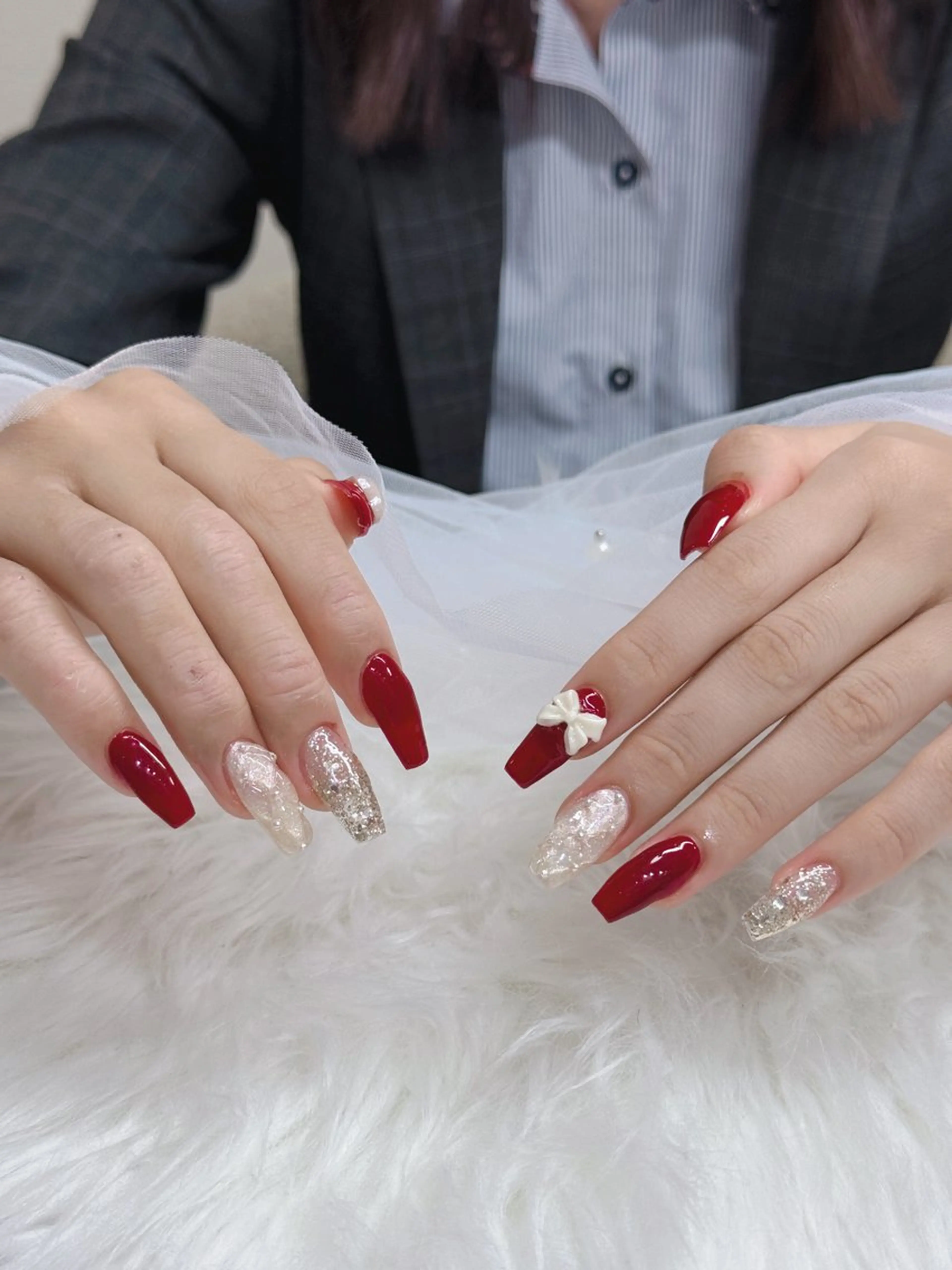 ネイル アートネイル グラデーション キラキラネイル ニュアンスネイル オフィスネイル Kitty Nailのネイルデザイン