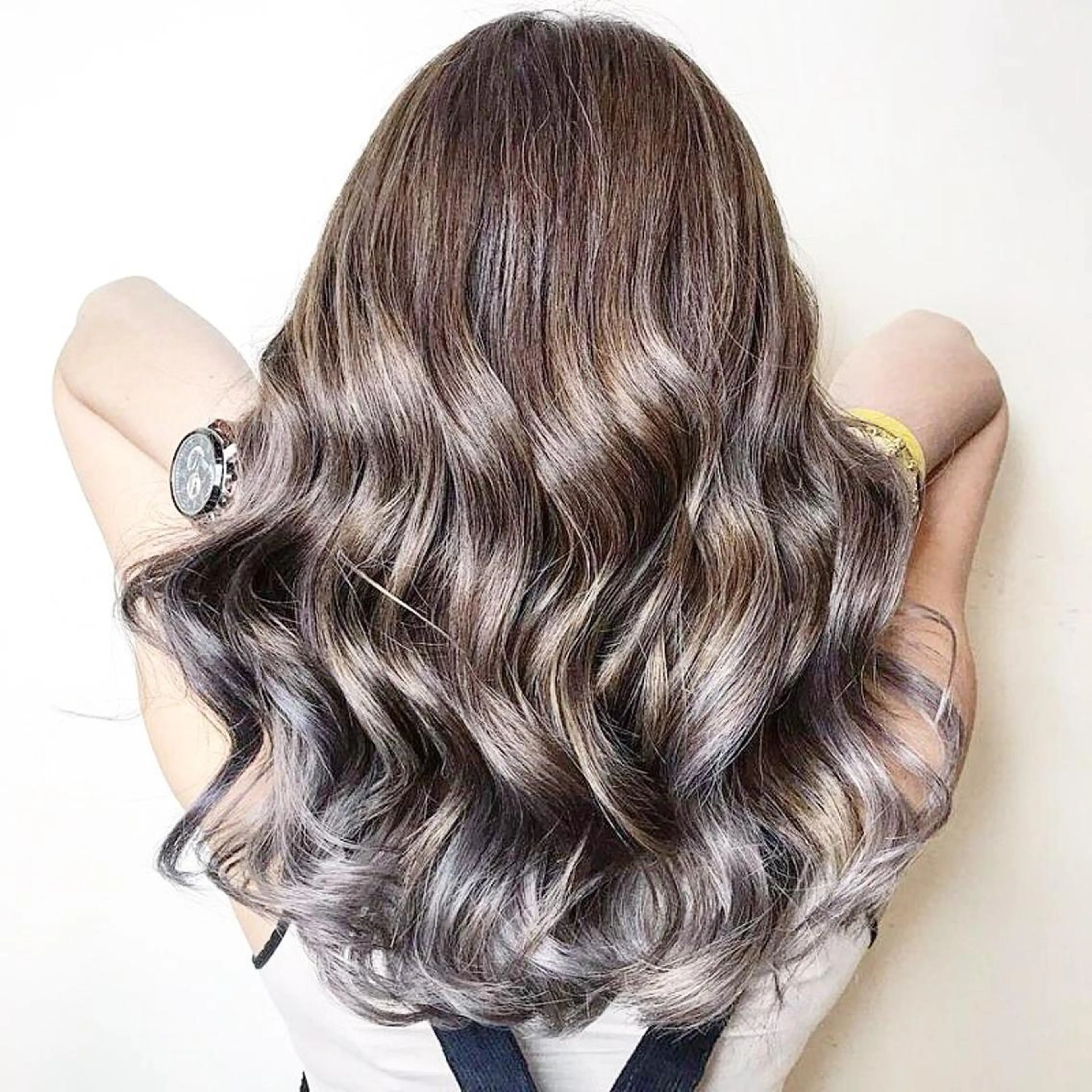 ロング カラー ヘアアレンジ 大阪レミーエクステ チビ編み込みのヘアスタイル