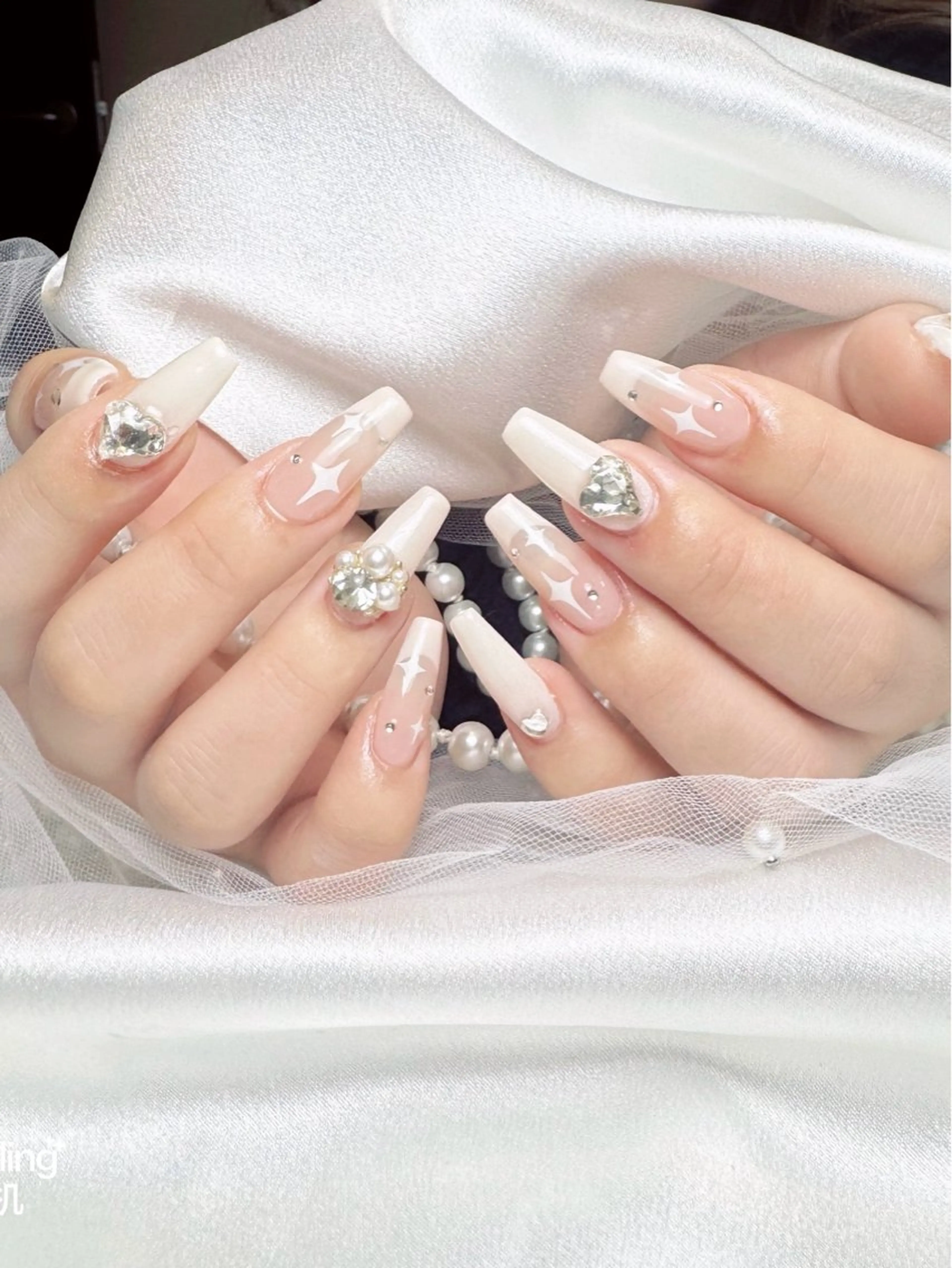 ネイル ハンドネイル ネイルサロン lotusのネイルデザイン