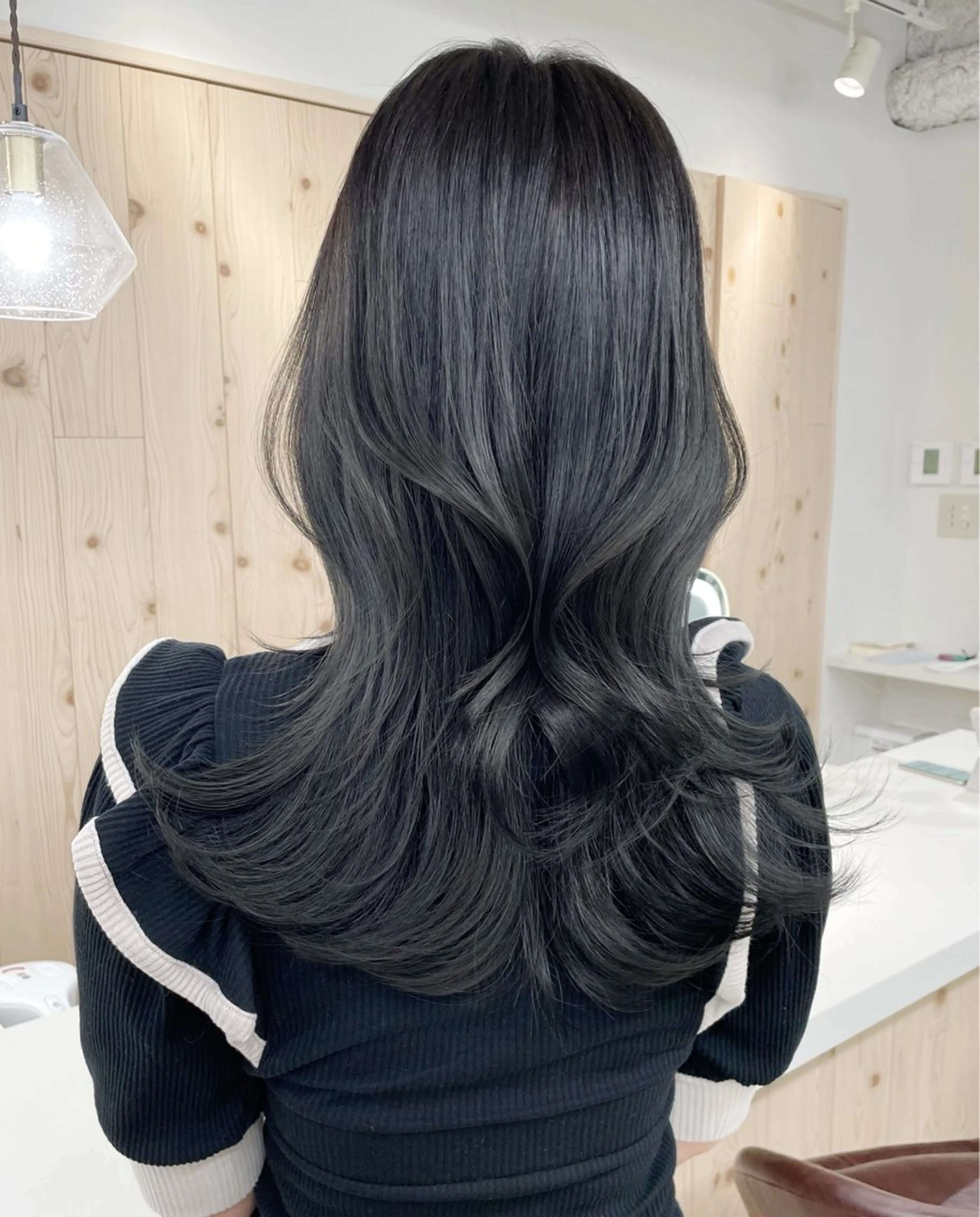 ロング カラー カット ヘアカラー トリートメント ヘアセット 新宿/韓国ヘア/ 髪質改善ストレートのヘアスタイル