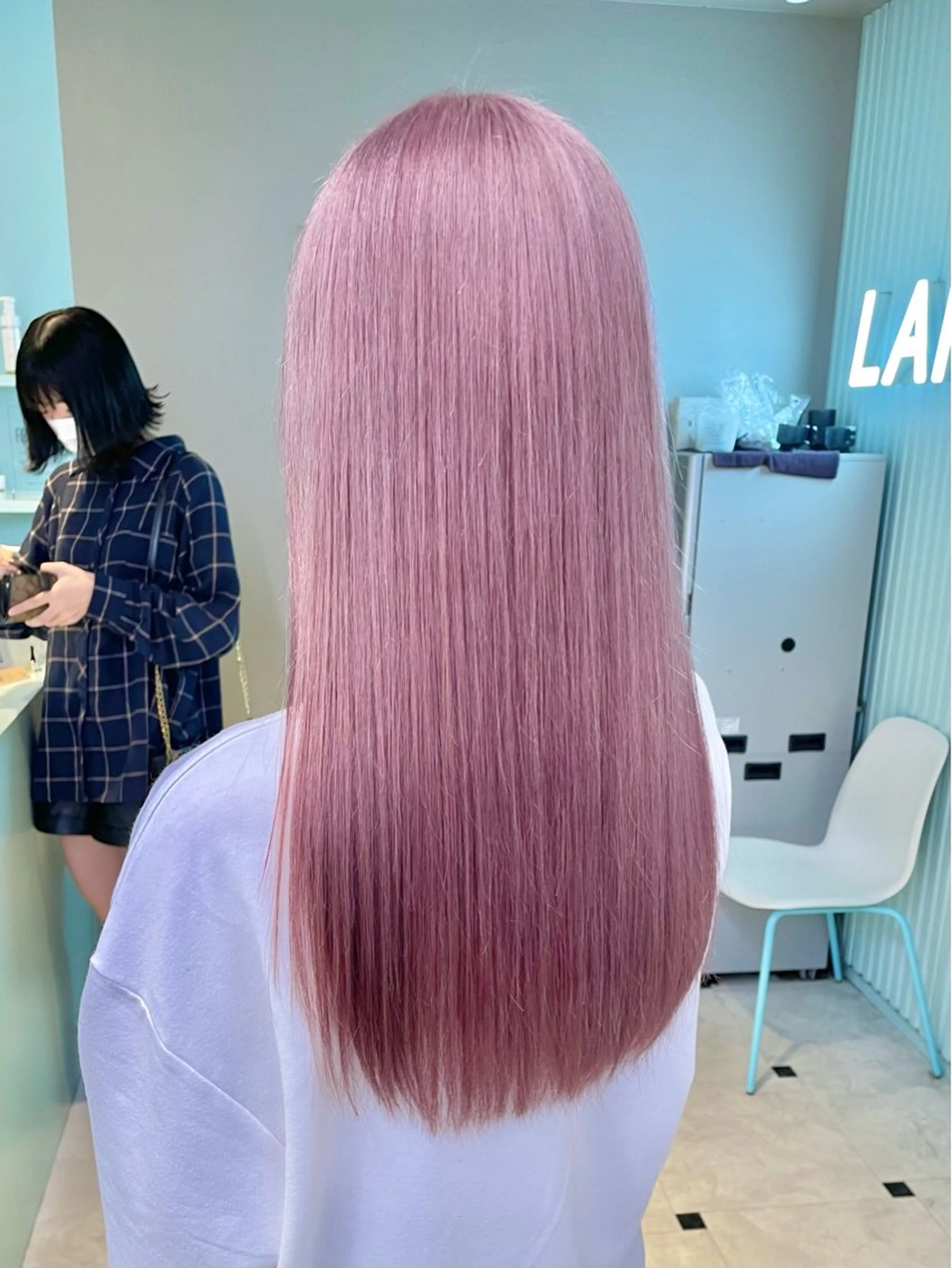 ロング カラー 🩷暖色カラー🩷 BONのヘアスタイル