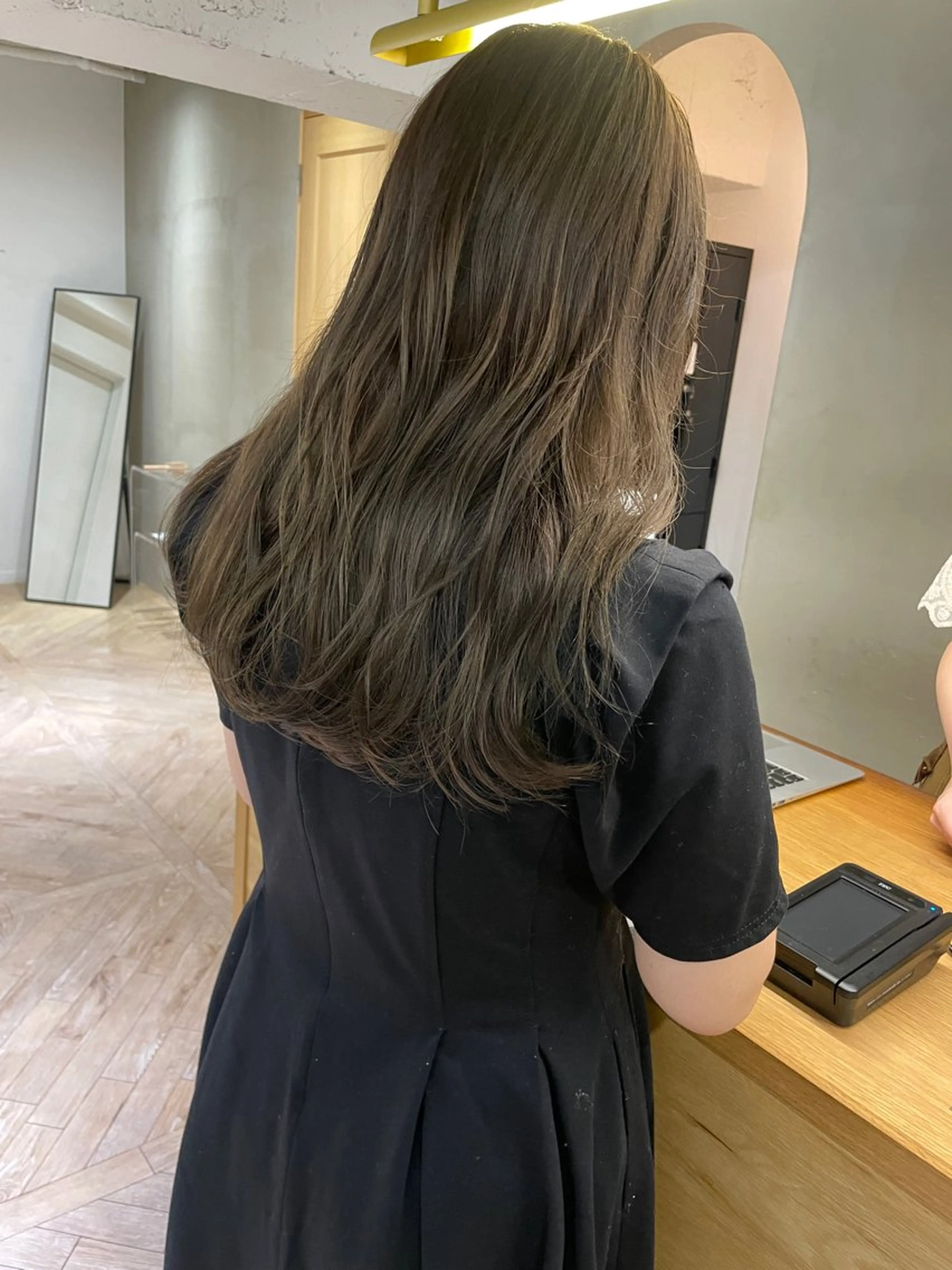 ロング 透明感🎀LOREN エリコ🌈のヘアスタイル