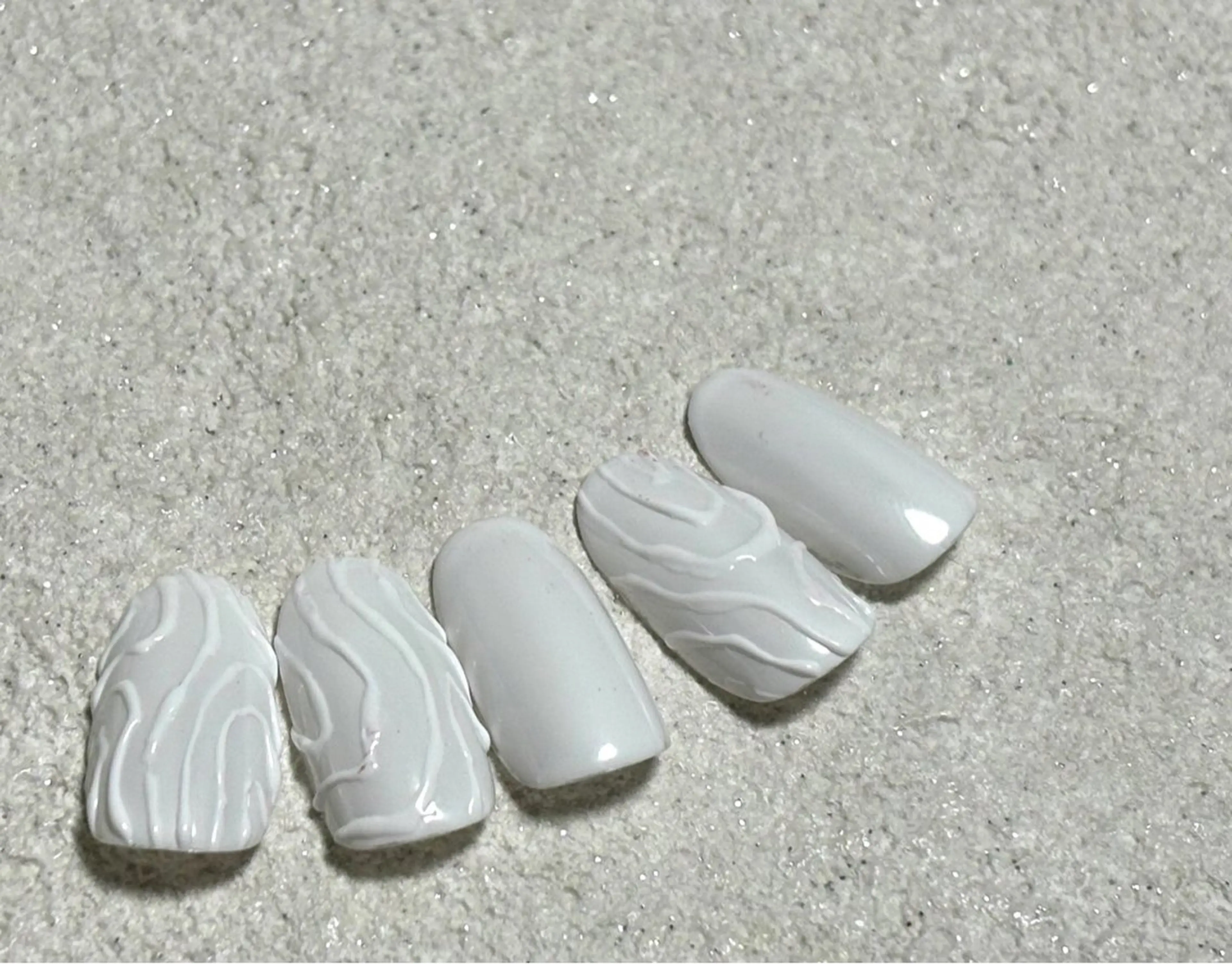 ネイル オーロラネイル フットネイル フレンチネイル ジェルネイル 韓国ネイル ハンドネイル kiki nail 二子玉川のネイルデザイン