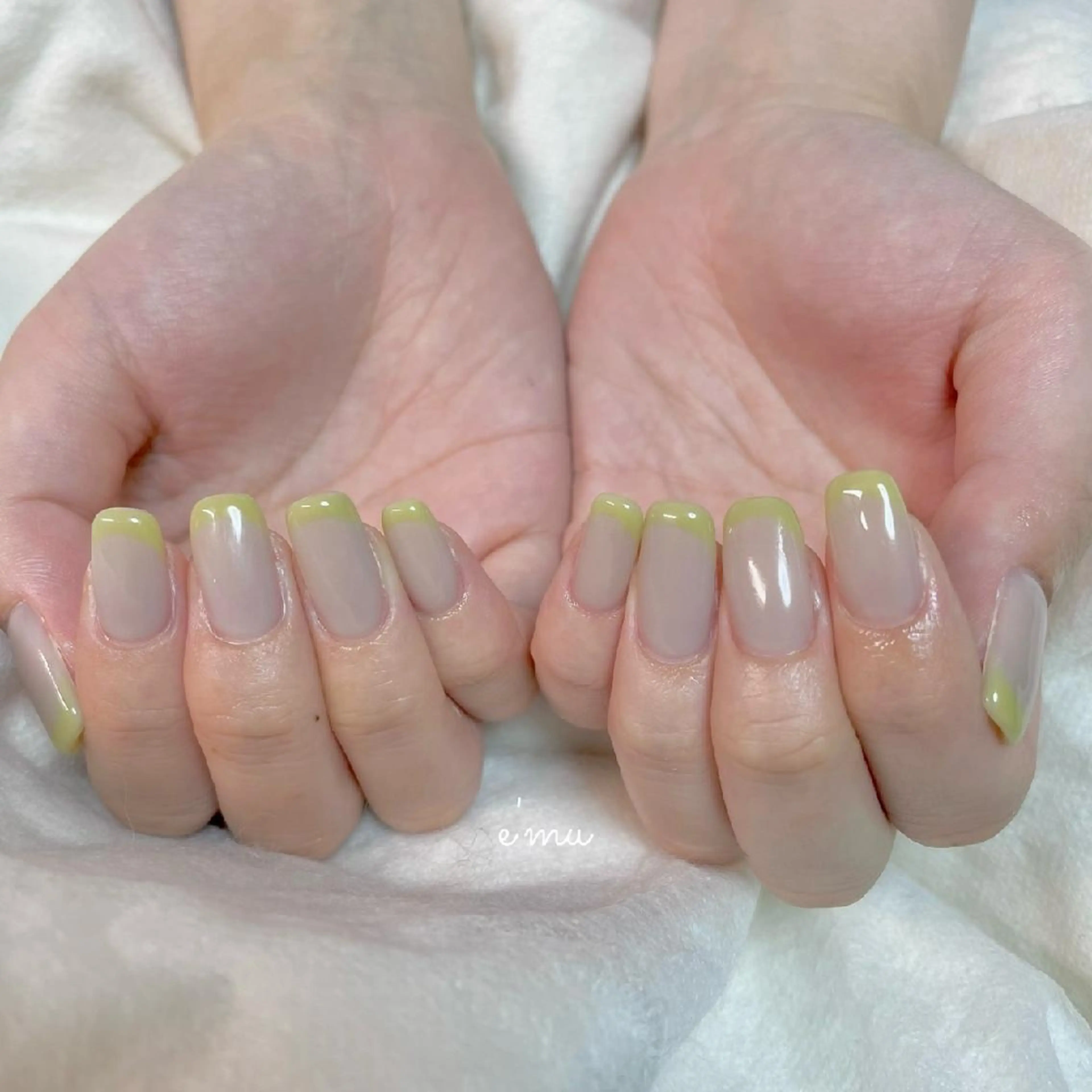 ネイル フレンチネイル ハンドネイル nail salon e'mu💐のネイルデザイン