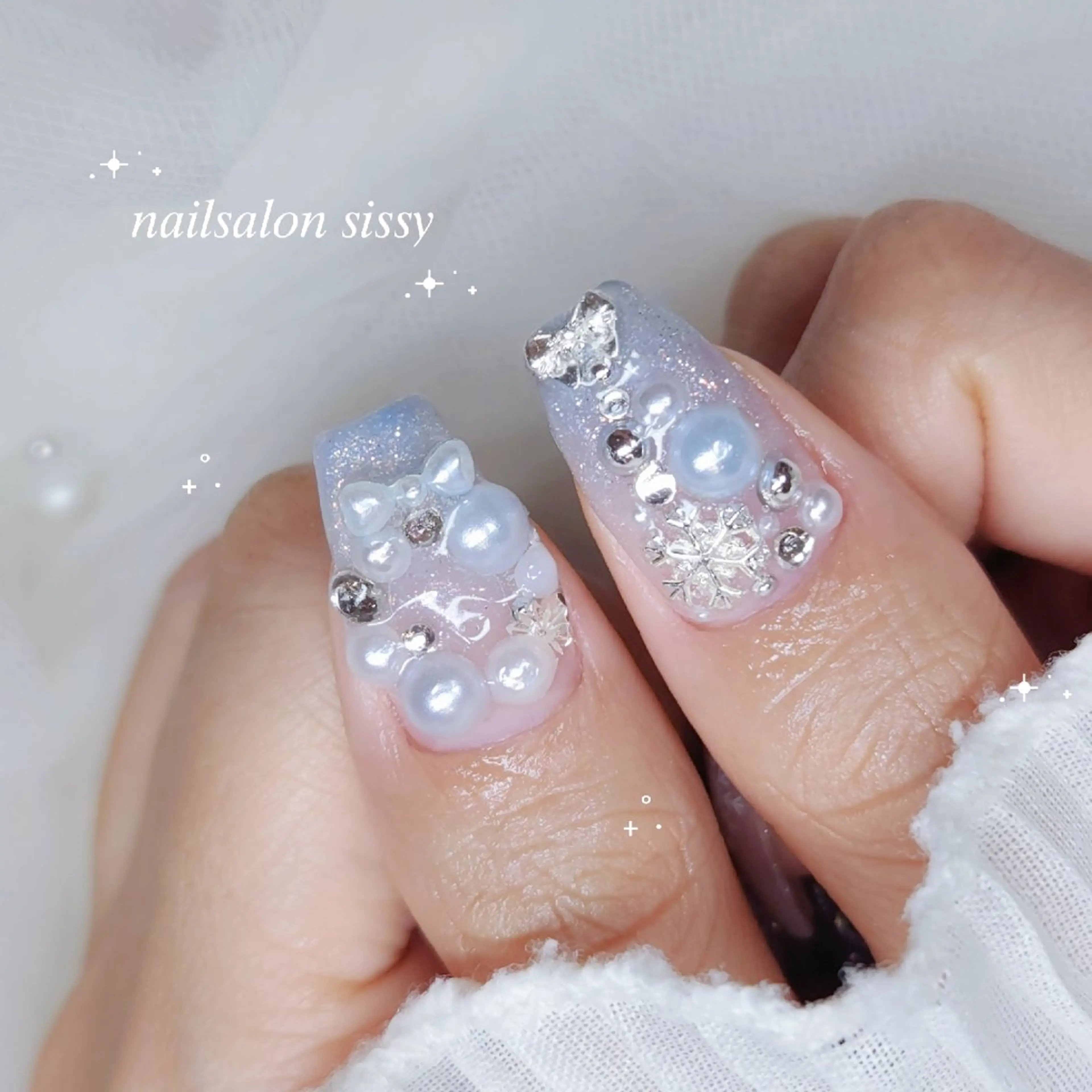 ネイル 冬ネイル クリスマス ハンドネイル nailsalon sissy所属・sissy hatsuneのネイルデザイン