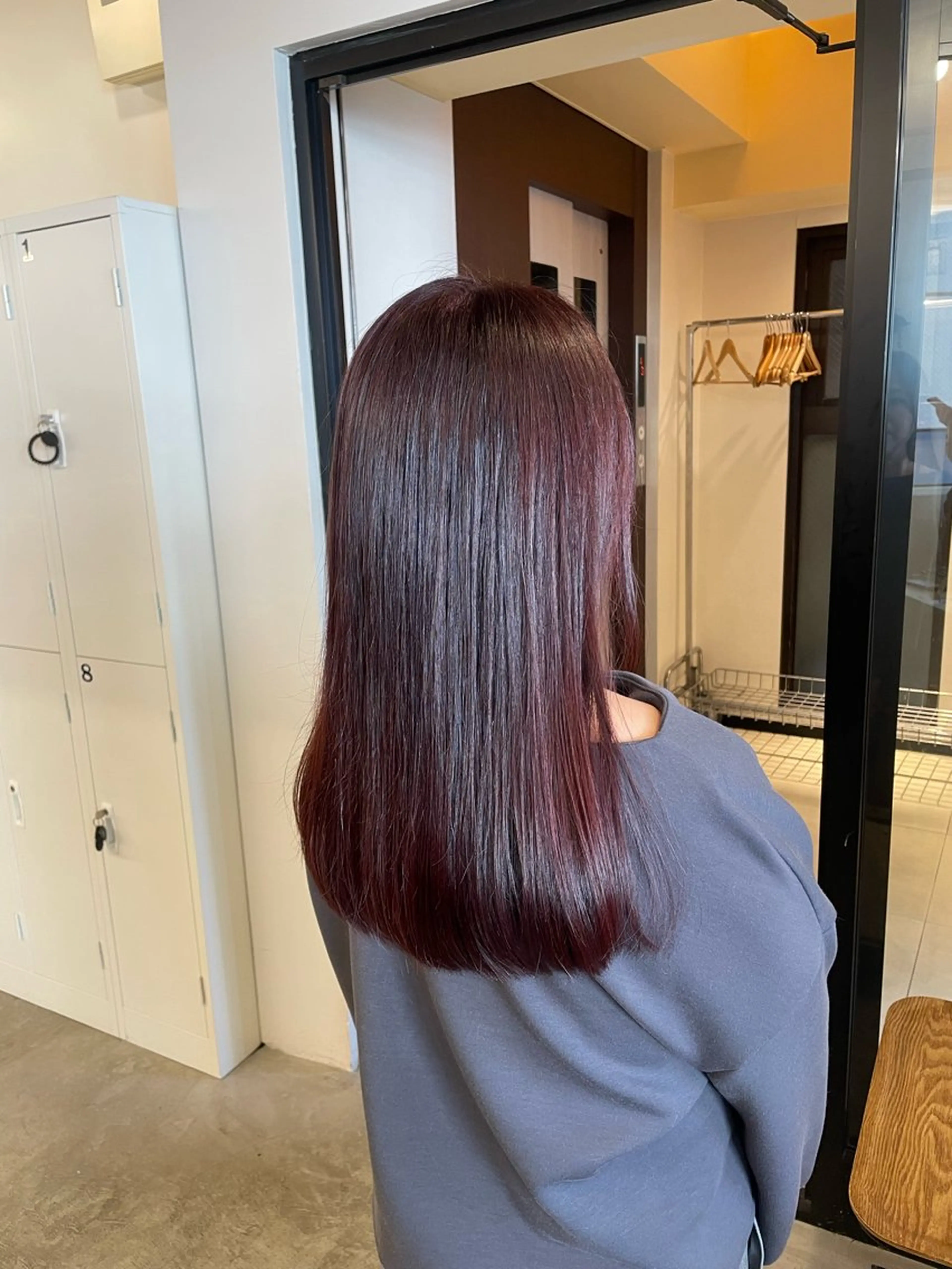 セミロング カラー カット ヘアカラー トリートメント acoron.新宿所属・ウルトワ特化/ 艶髪人気/Renaのヘアスタイル