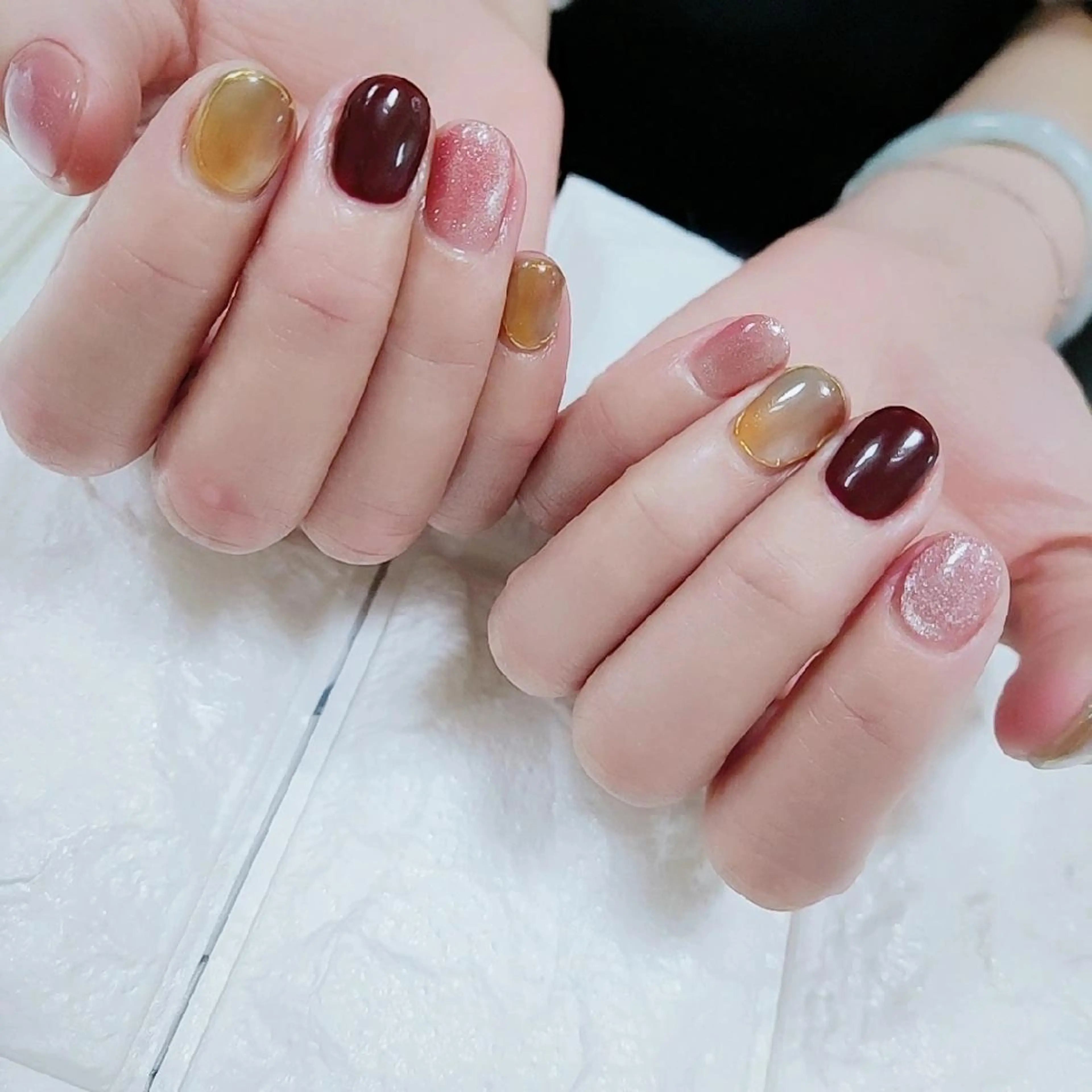 カラー ネイル ハンドネイル E·U·B ネイル所属・横浜市中区曙町 E·U·Bネイルのネイルデザイン