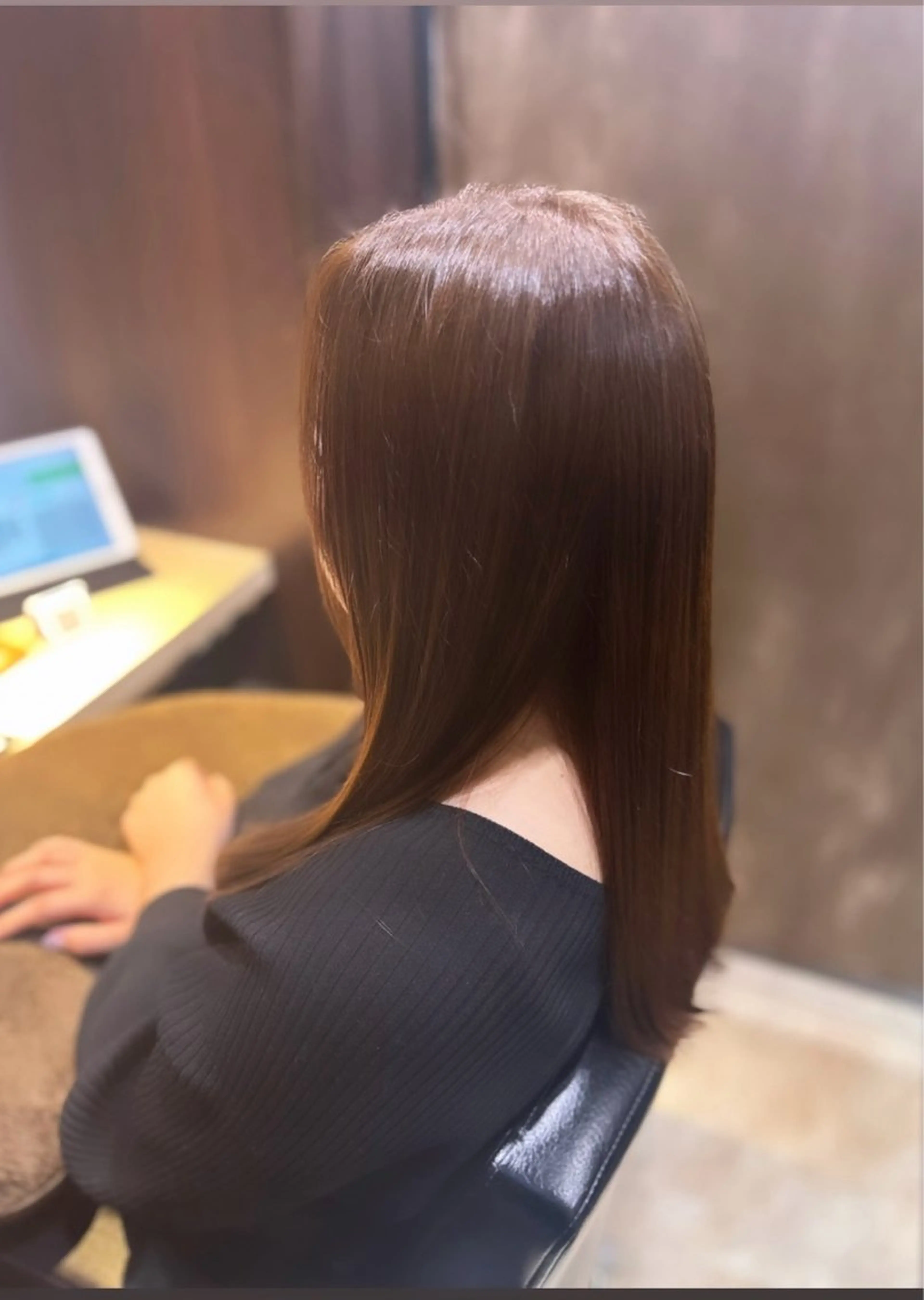 ロング カラー ベージュカラー ブリーチ ブラウンカラー 透明感カラー ブリーチなしカラー パーマモデル募集中 瀬在紗也香のヘアスタイル