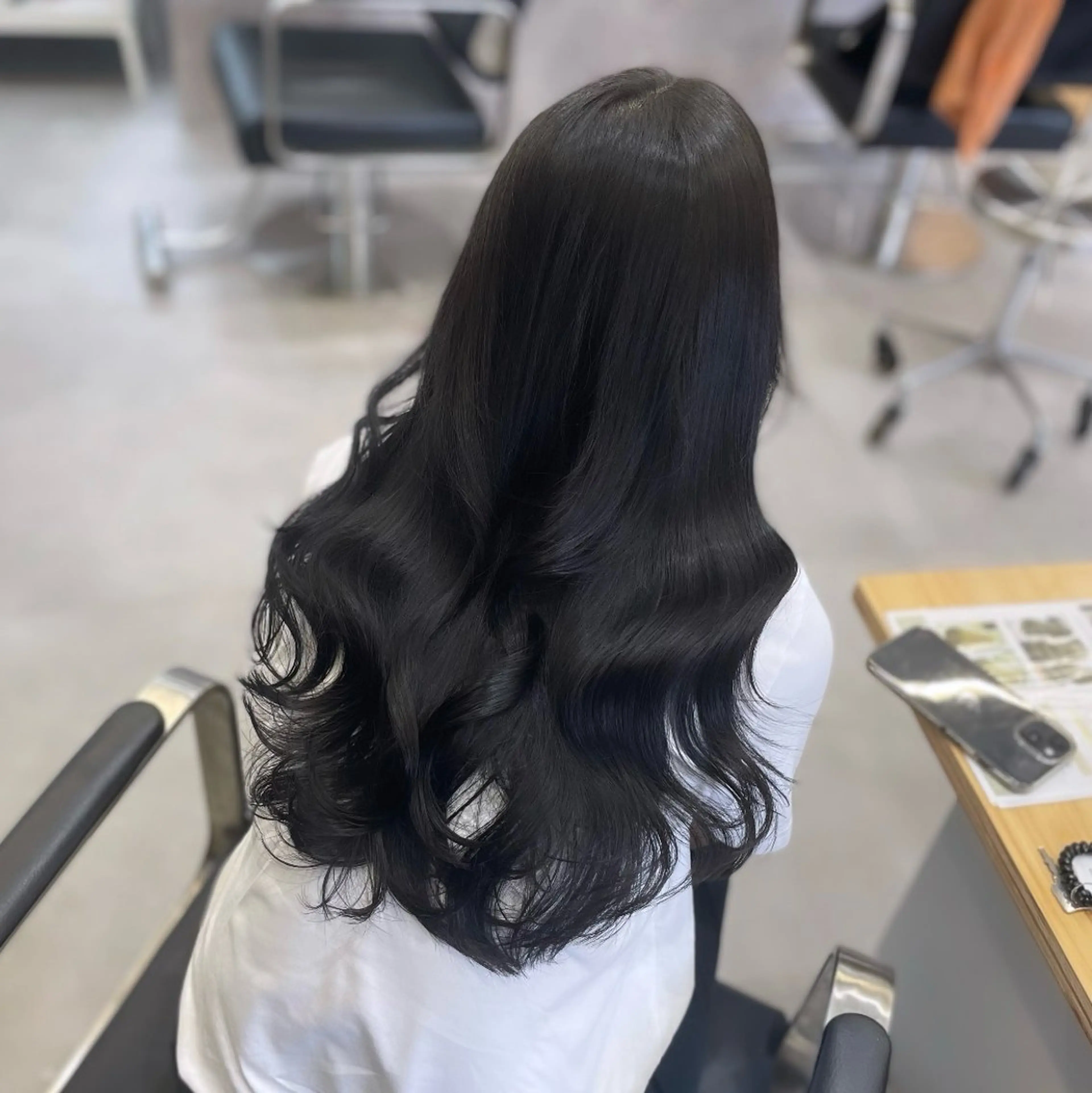 ロング カラー 黒髪 レイヤーカット カット ヘアカラー Rui/透明感カラー 暖色/レイヤーカットのヘアスタイル