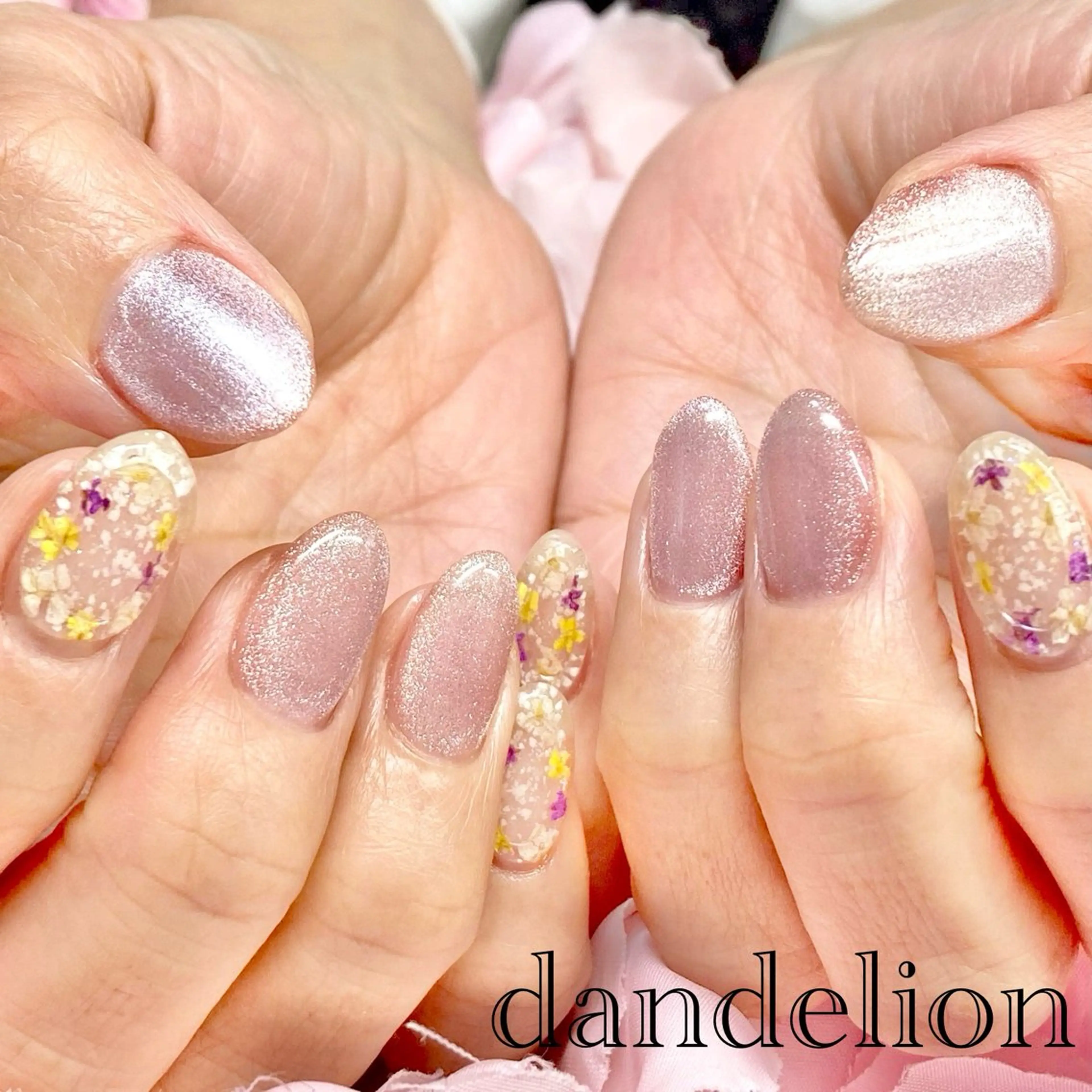 ネイル ハンドネイル ハンドケア dandelion ダンデライオンのネイルデザイン