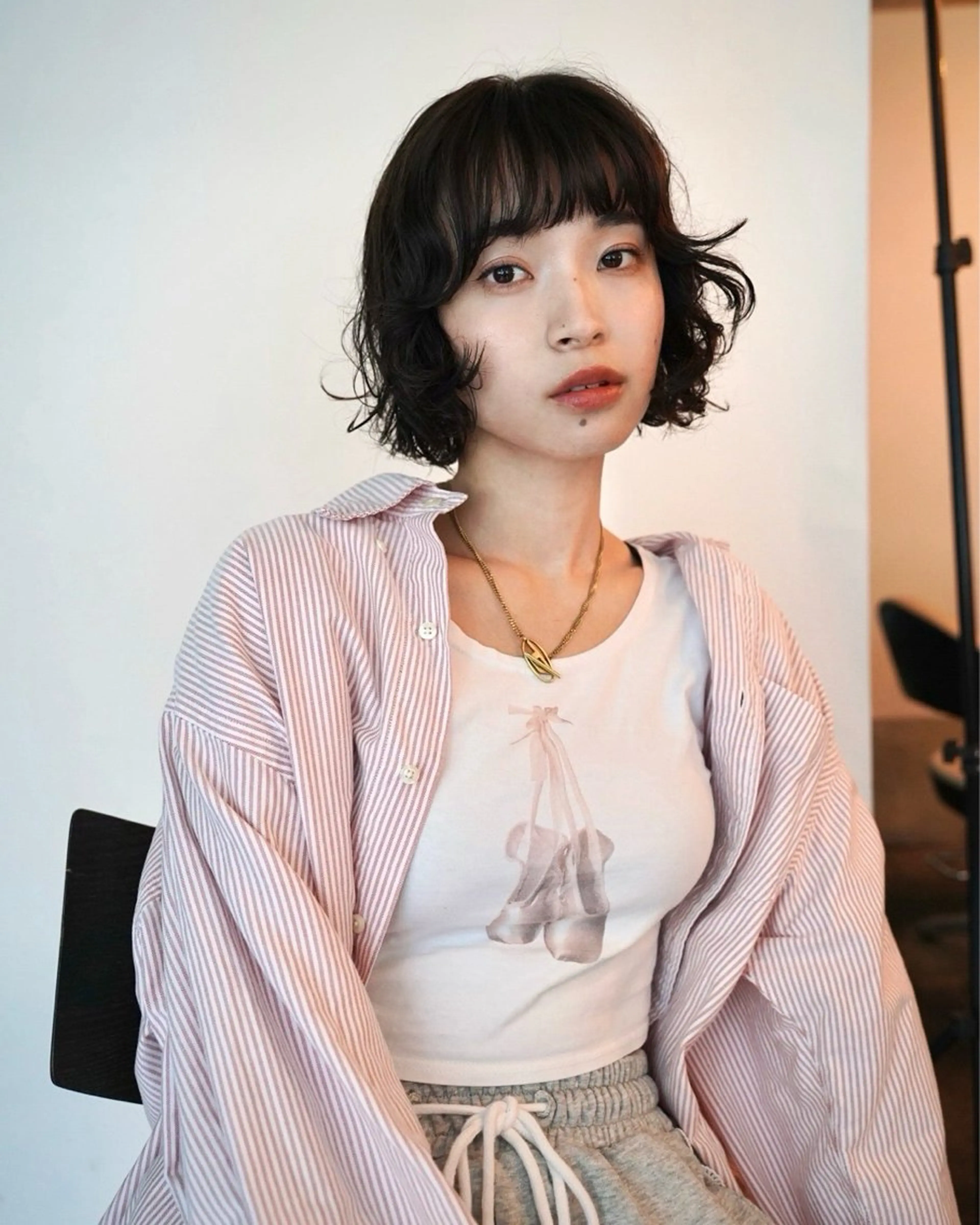 ショート パーマ ボブ 顔周りカット レイヤーカット カット パーマ ヒカル/ミディアム パーマ/ロングパーマのヘアスタイル