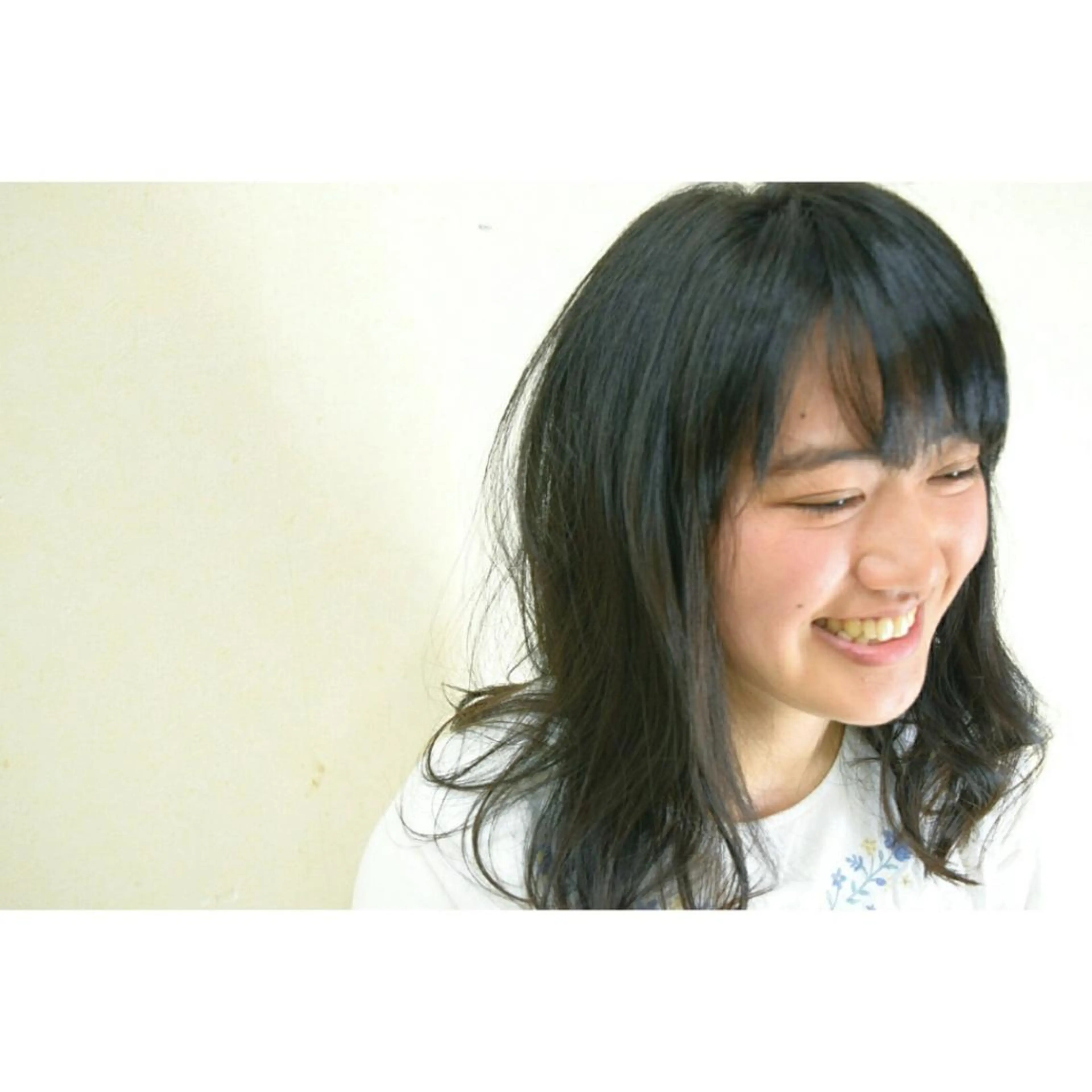 ミディアム 石沢 知康のヘアスタイル