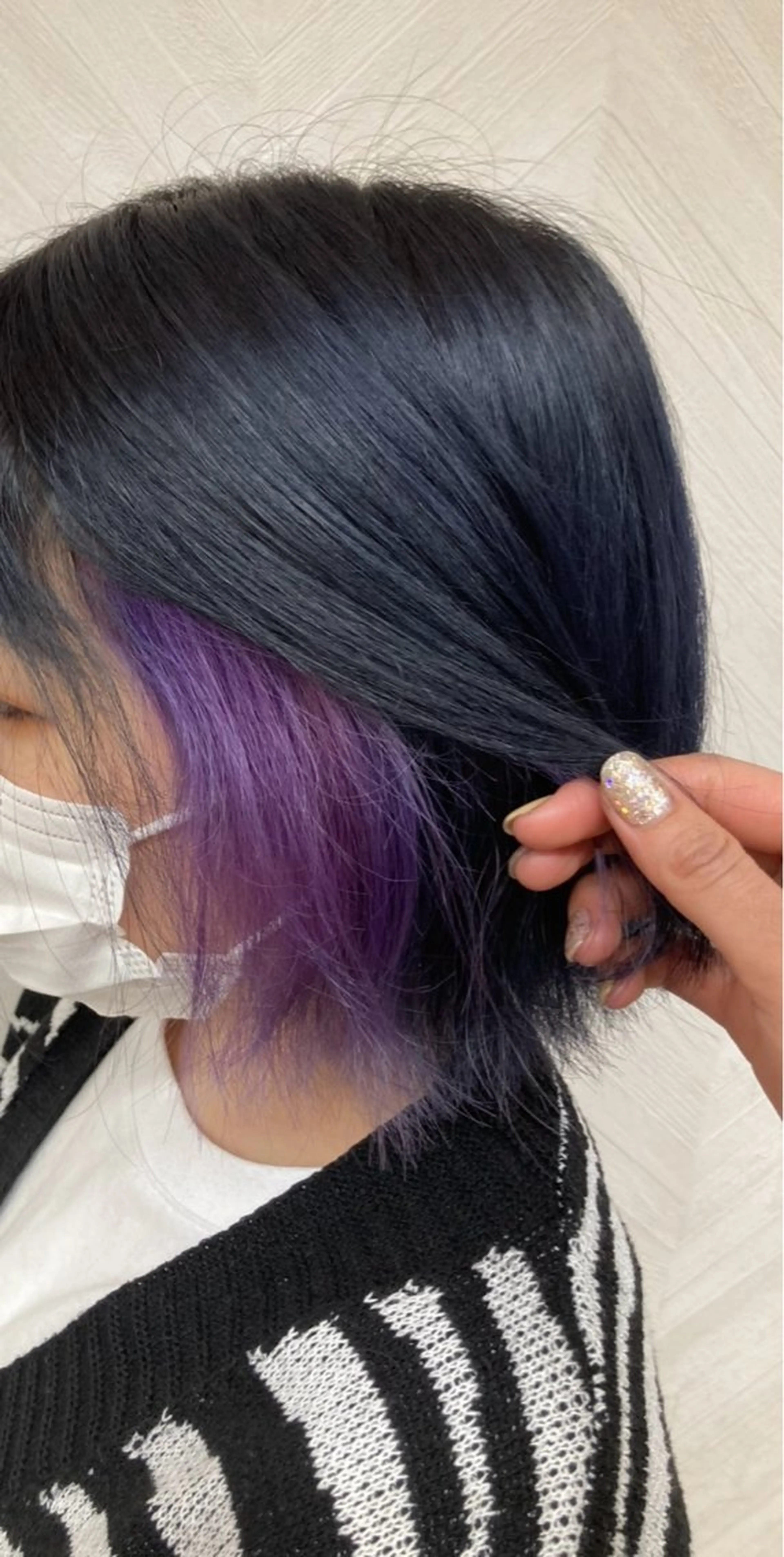 カラー イヤリングカラー TELAHAIR岡野 春奈のヘアスタイル