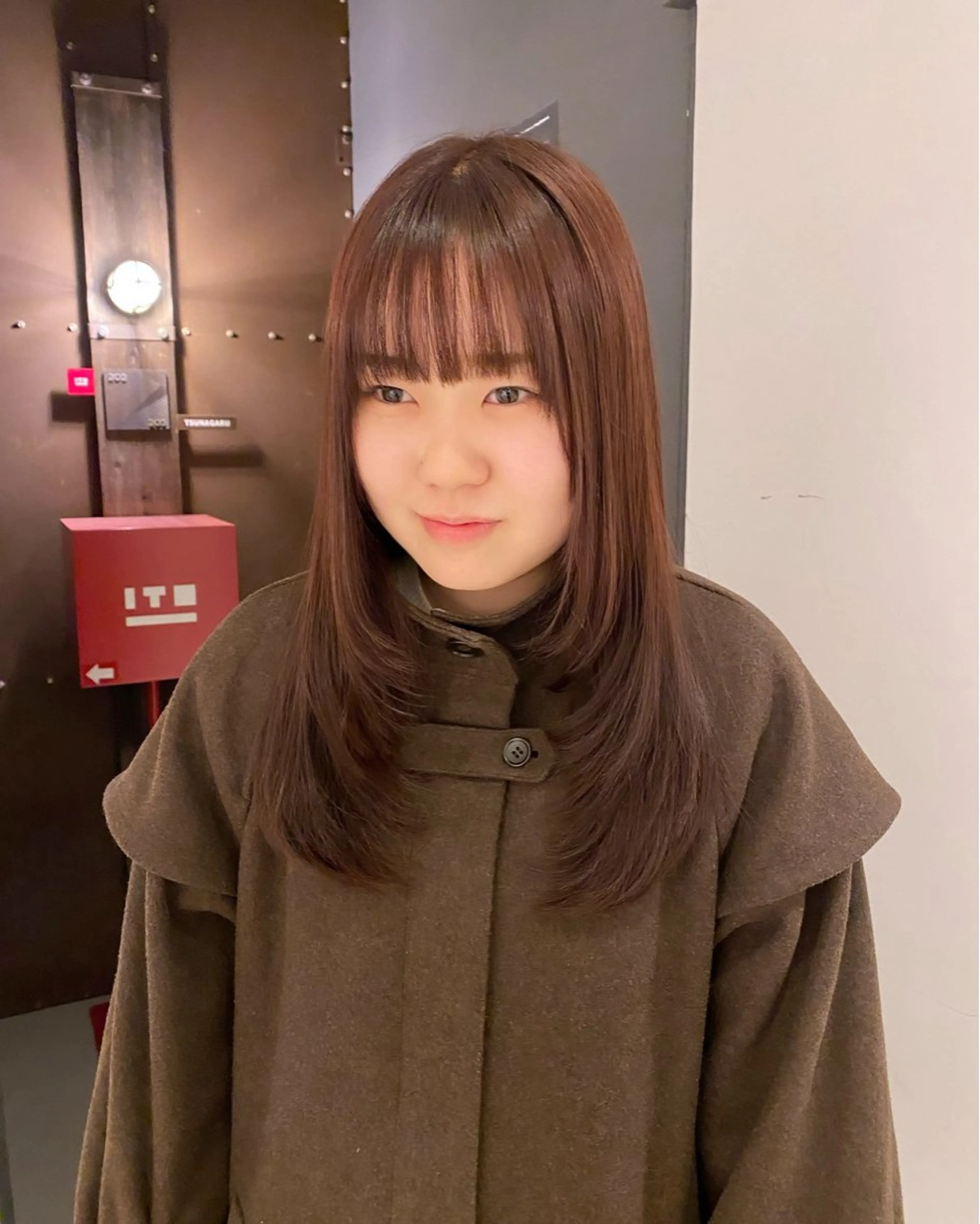 ロング カラー ブラウンカラー レイヤーカット カット ヘアカラー アオイ🩵暖色 /まろやかカラーのヘアスタイル