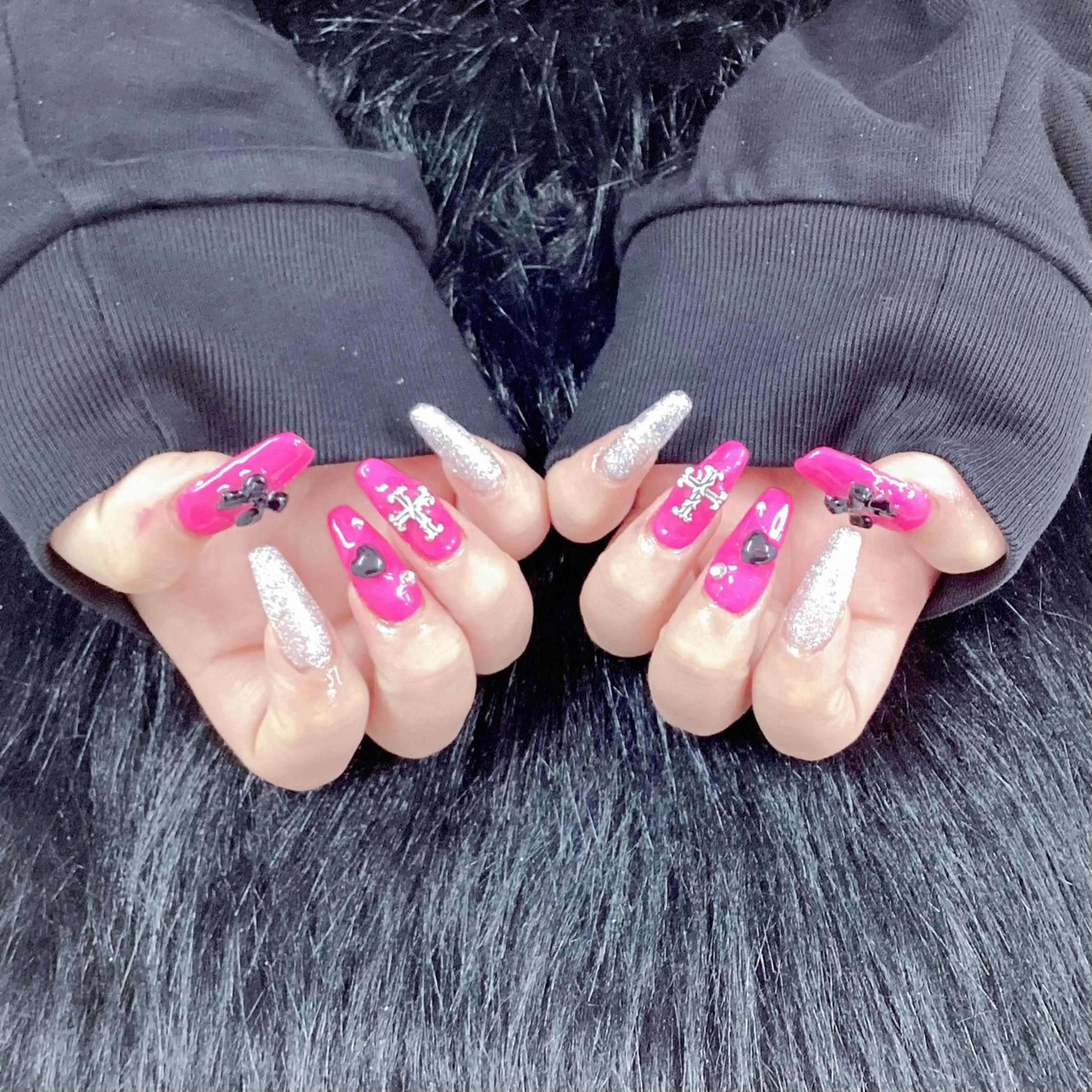 ネイル パーツ全部¥110 サロンミミのネイルデザイン