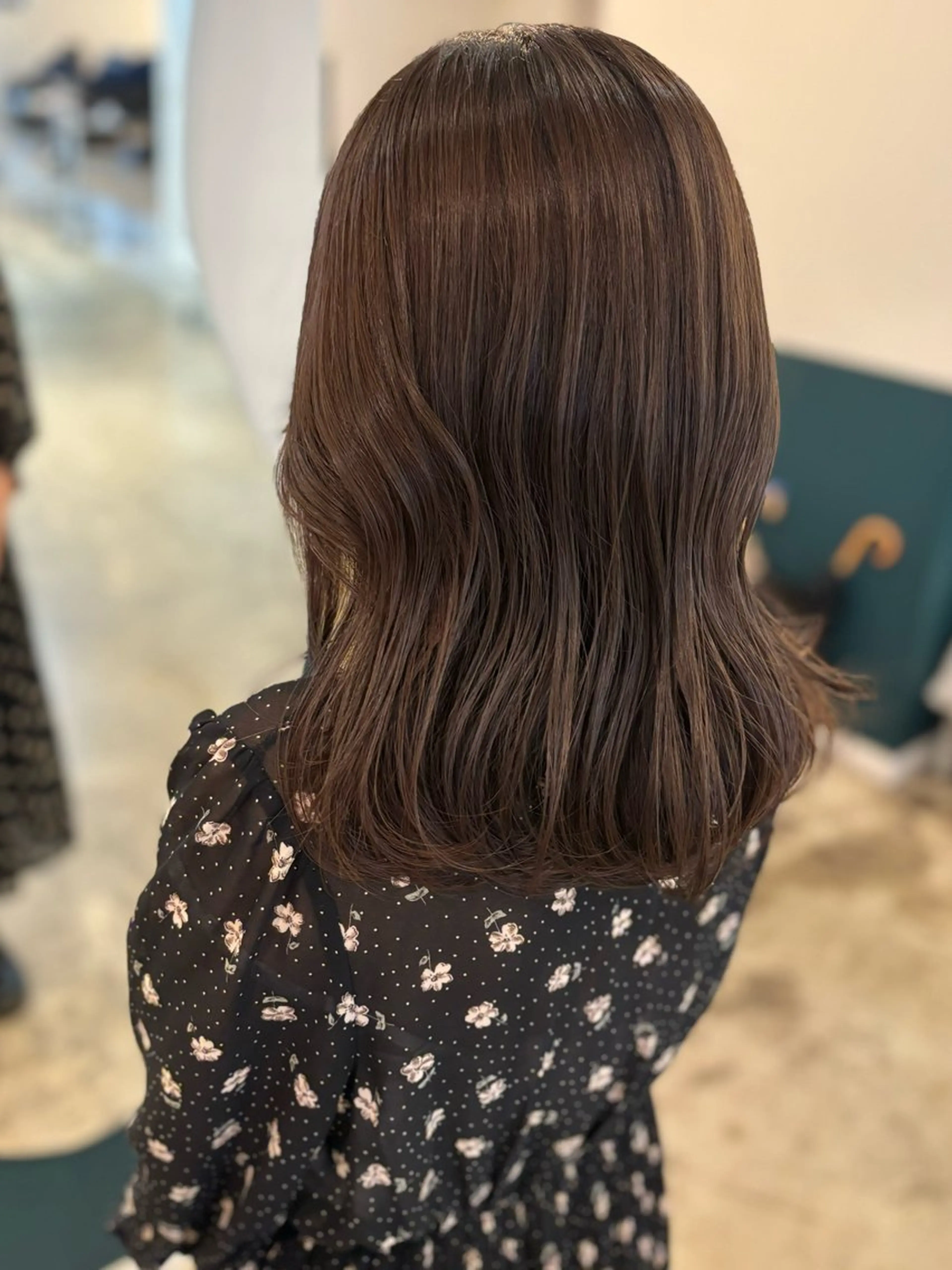 ミディアム カット ヘアカラー ☁️RIKA☁️ @ri2_____bのヘアスタイル