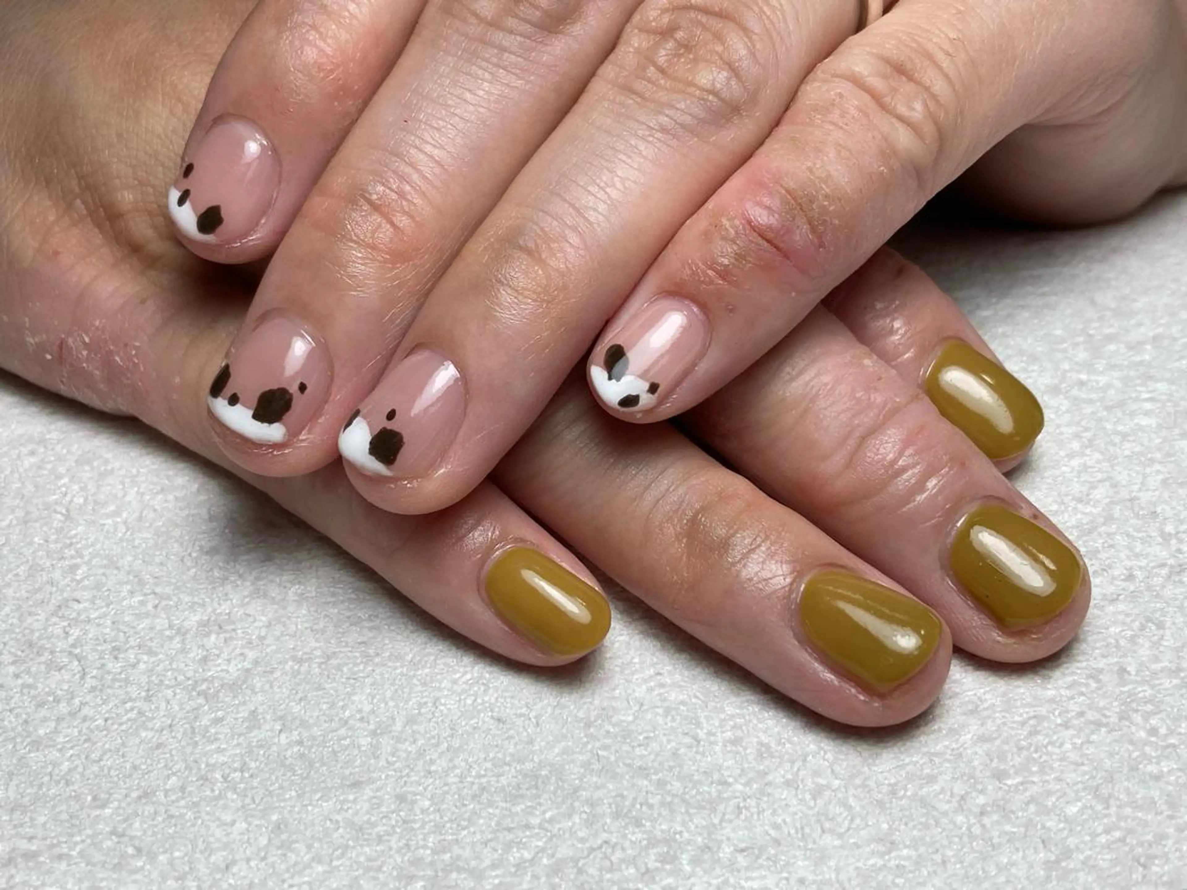 ネイル ハンドネイル フットネイル rea .のネイルデザイン