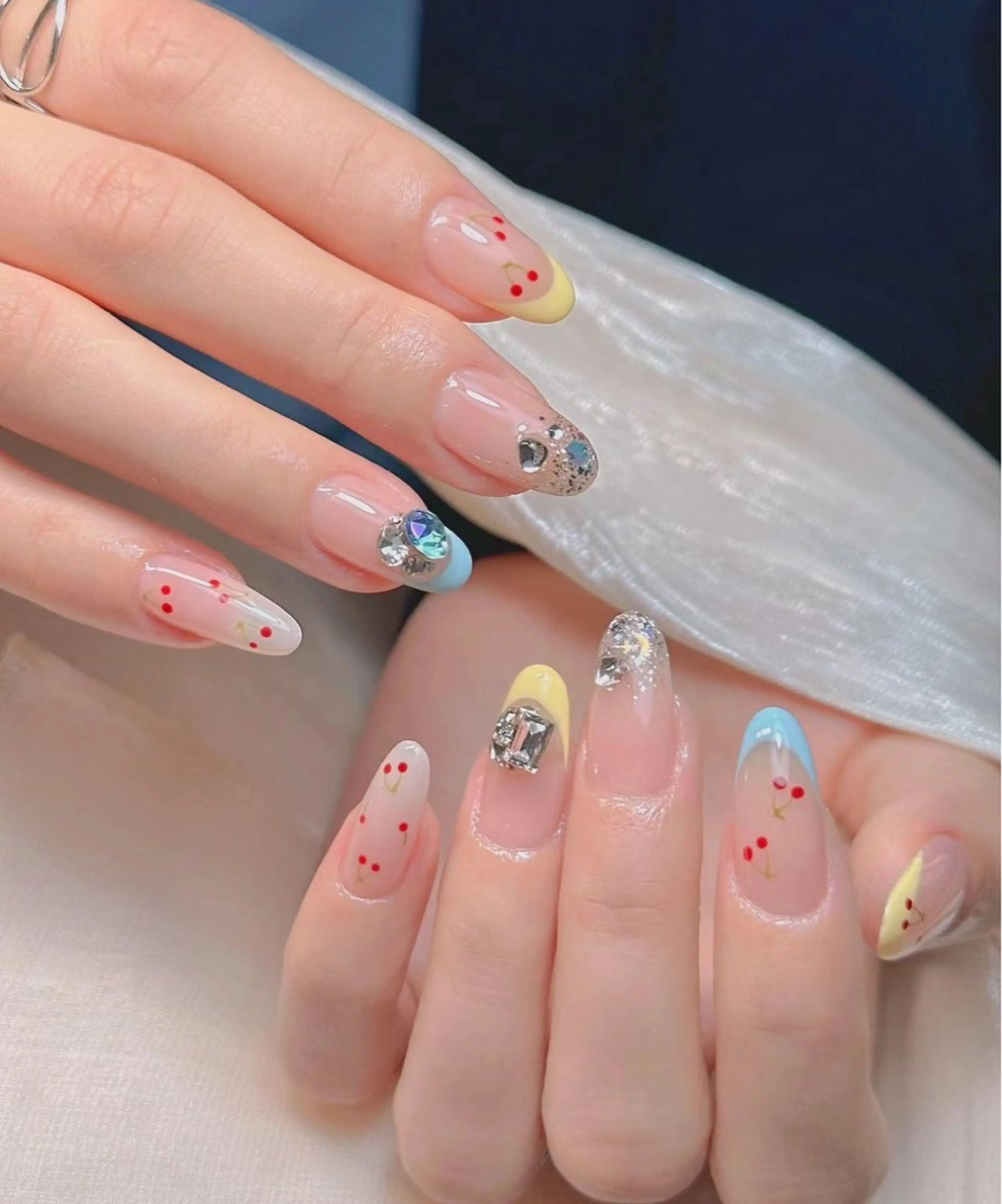 ネイル u1salon所属・ゆい ユイのネイルデザイン