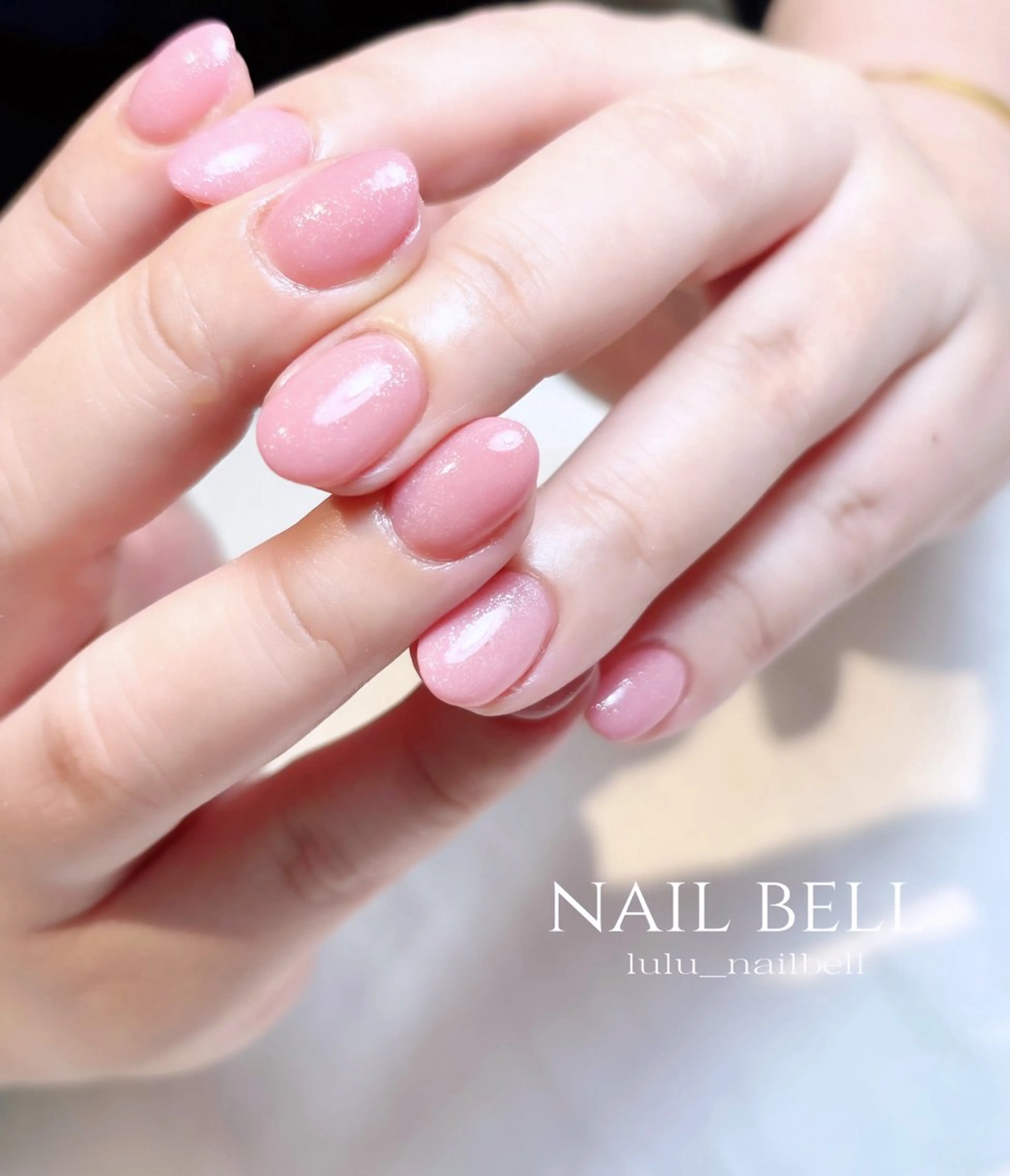 ネイル ハンドネイル 大人可愛いネイル🎗 Hinaのネイルデザイン