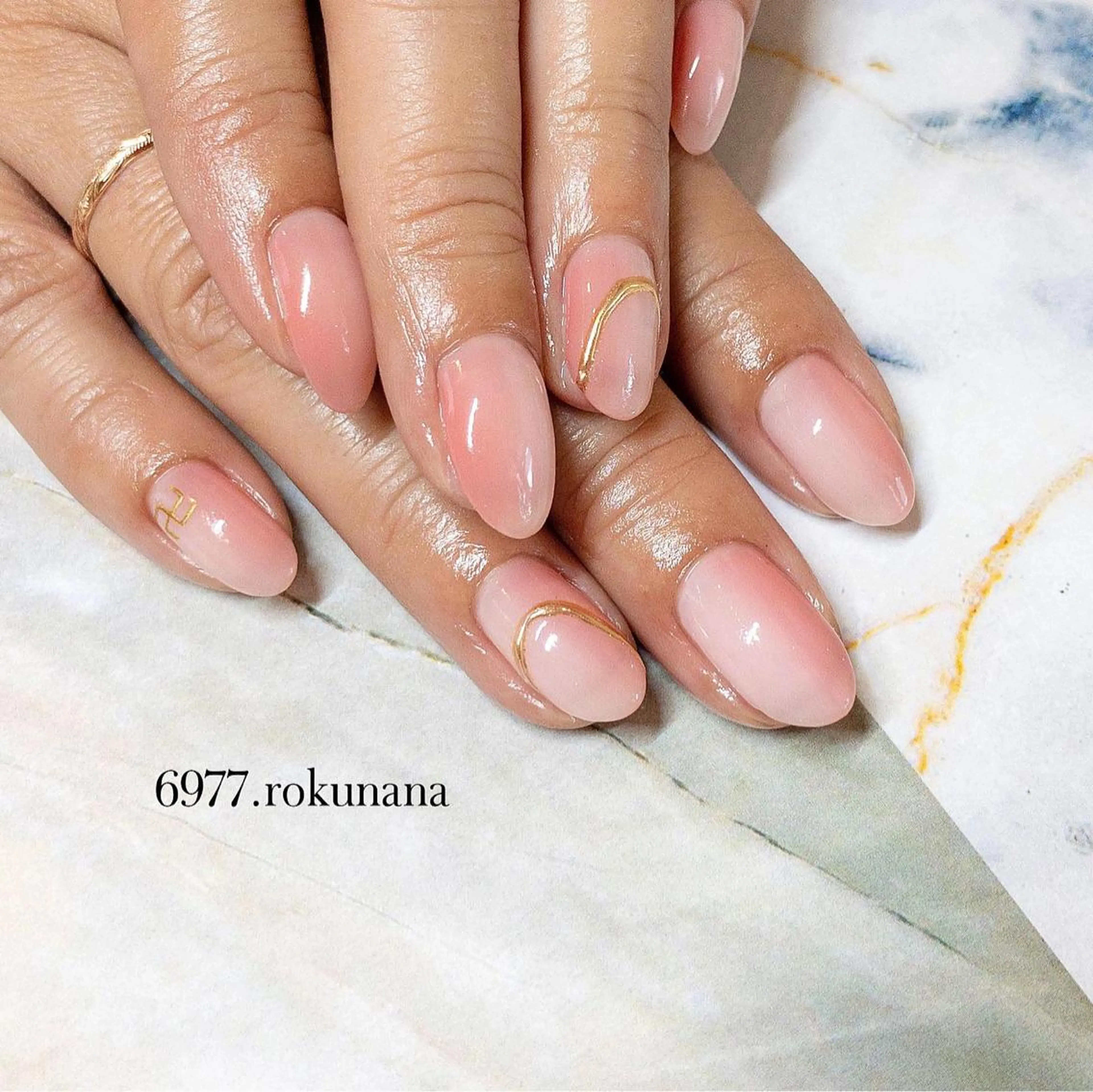 ネイル rokunana 佐野のネイルデザイン