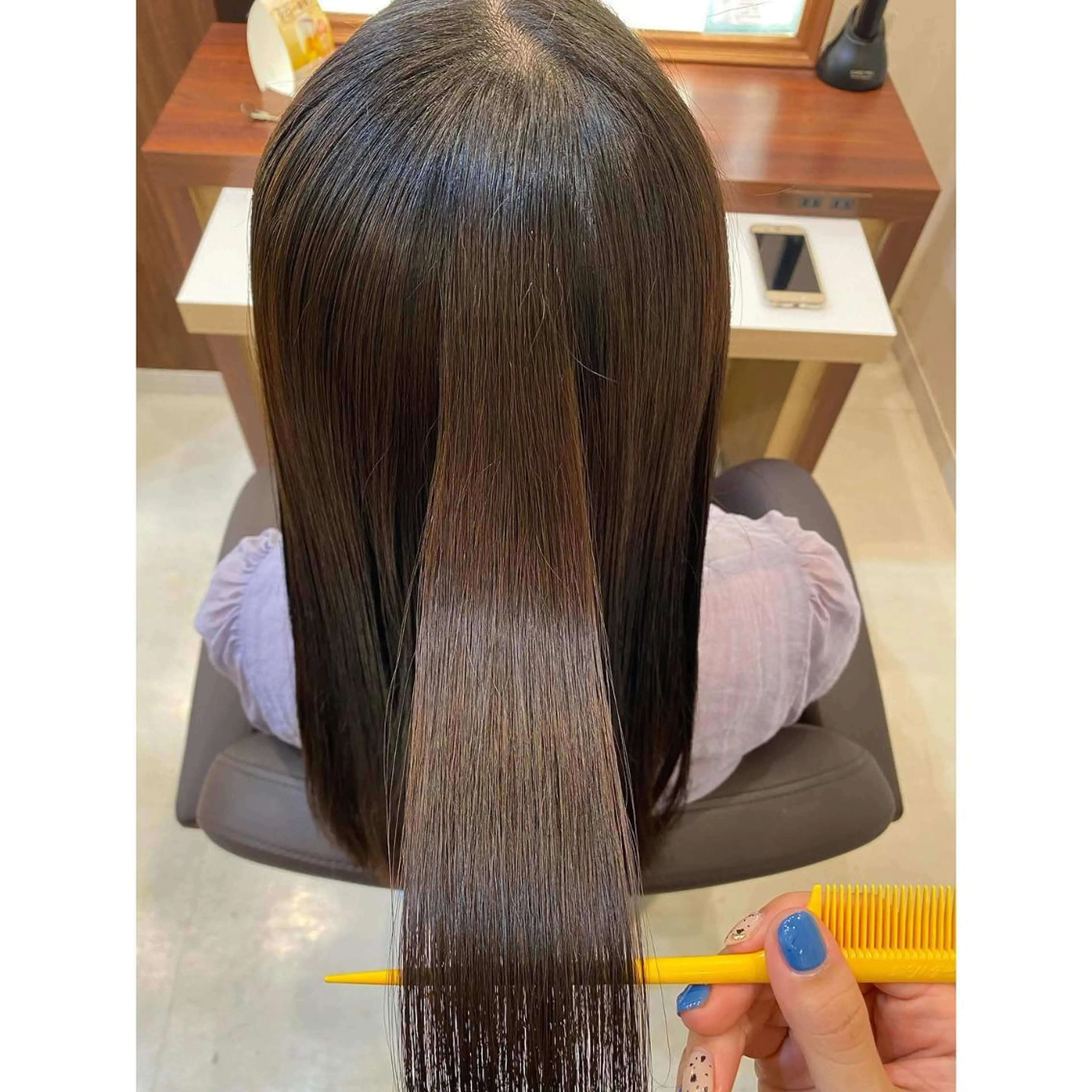 ミディアム カラー パーマ アッシュ ベージュカラー グレージュ カーキグレージュ ラベンダーカラー オーガニックカラー/ 髪質改善/暗髪/ボブのヘアスタイル