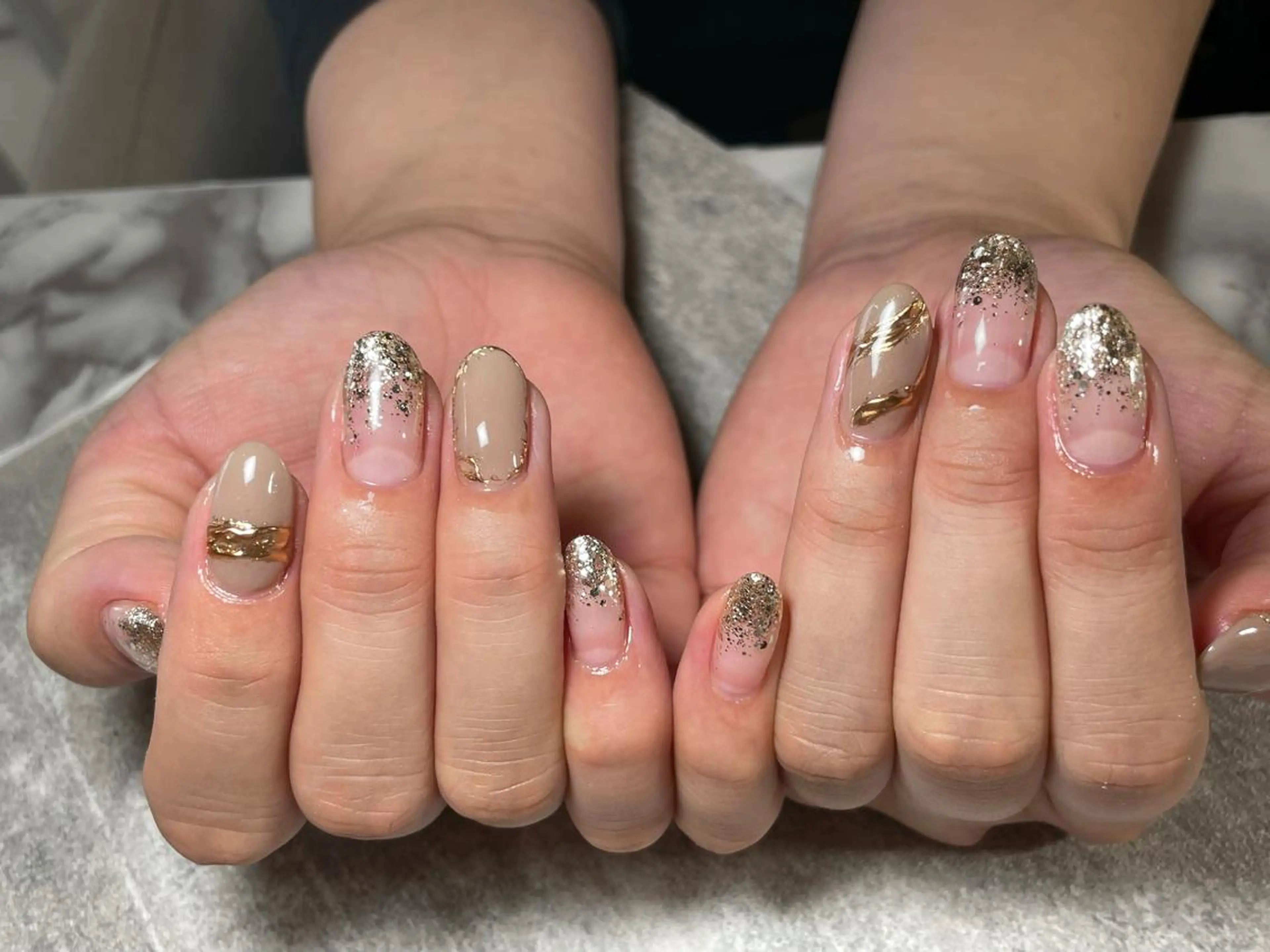 ネイル ハンドネイル 蓑原 佳央里のネイルデザイン