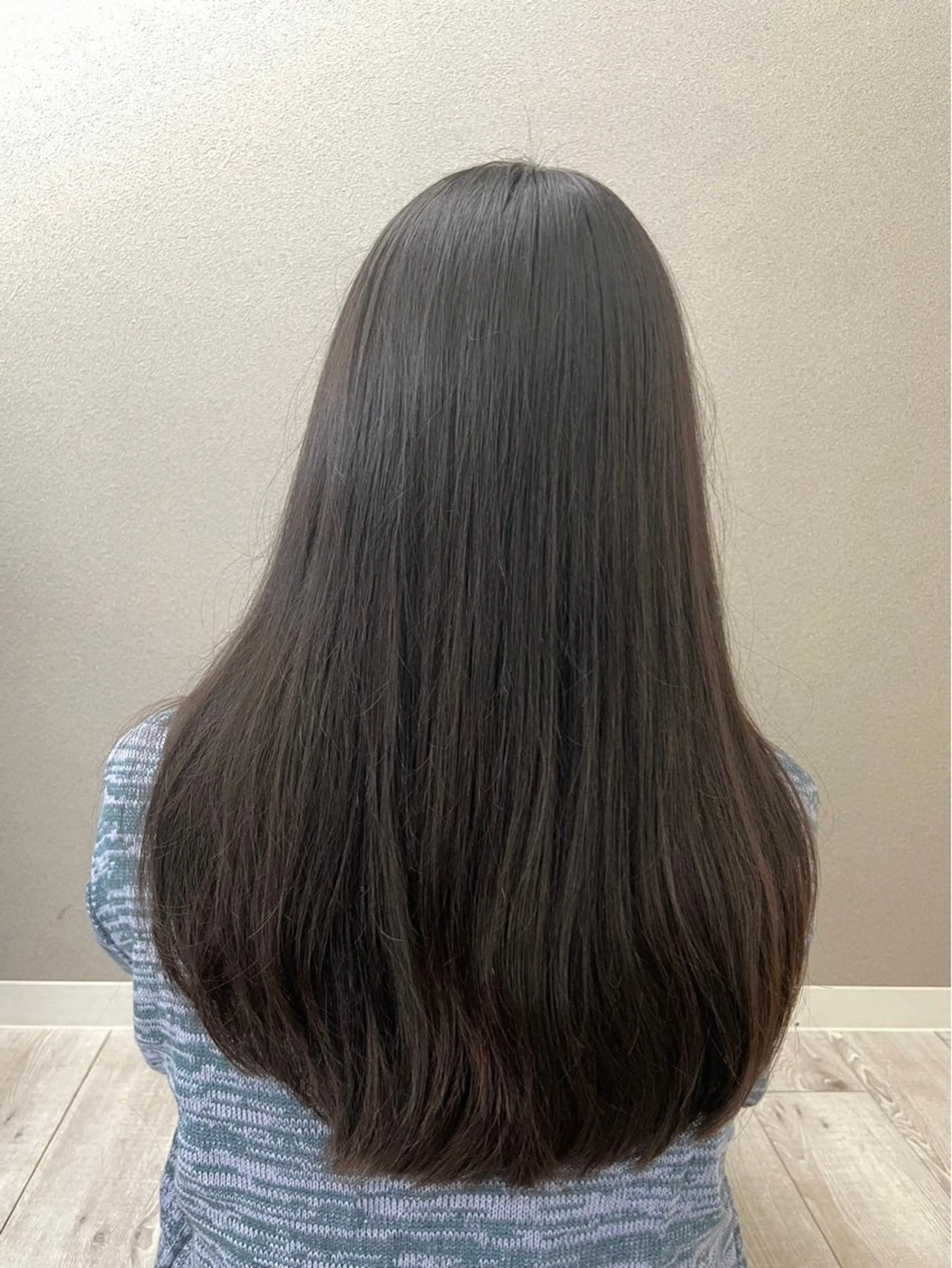 セミロング ブレンバイドット所属・ニュアンスカラー/ 🫧レミ(坊主)のヘアスタイル