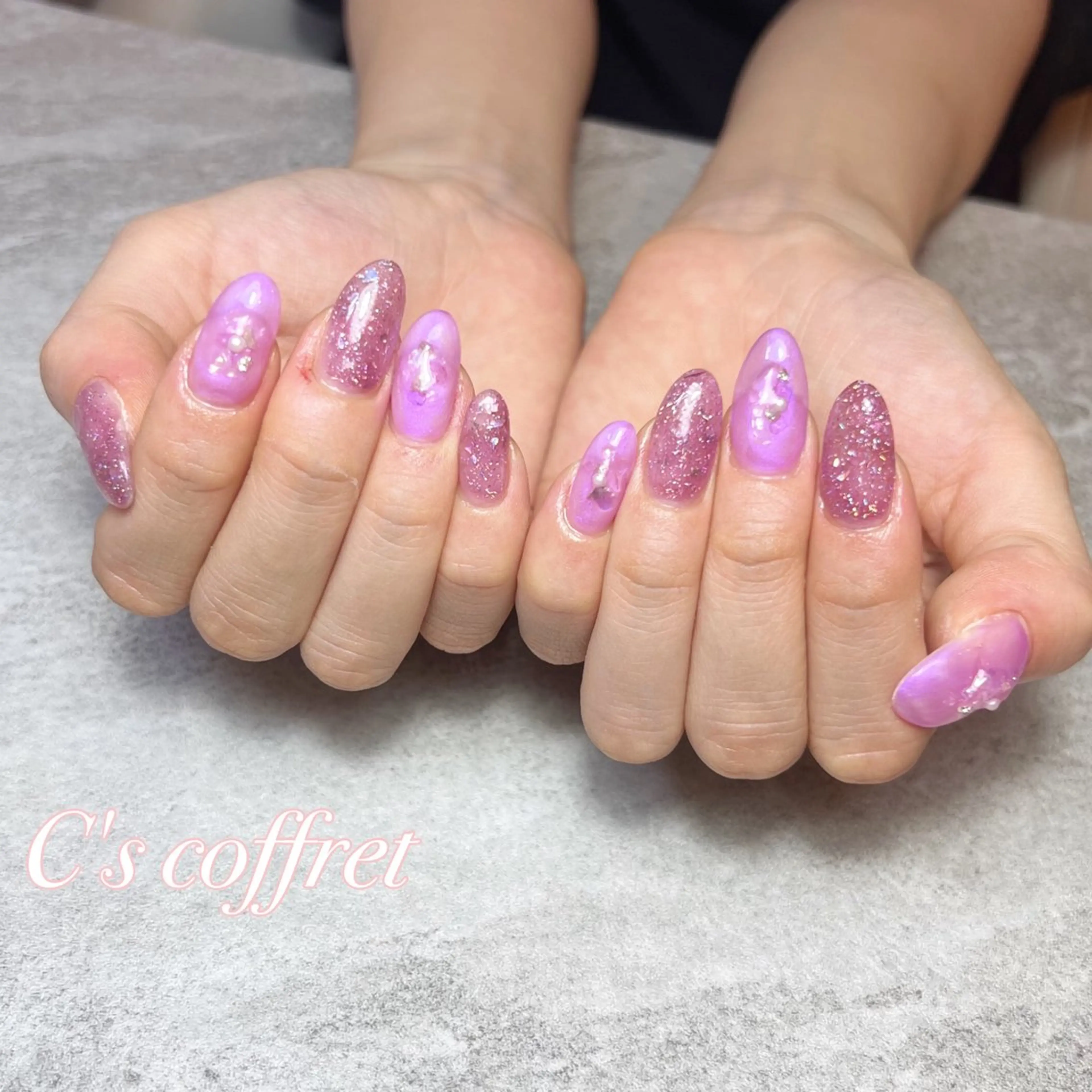 ネイル C's coffret所属・C's coffretのネイルデザイン