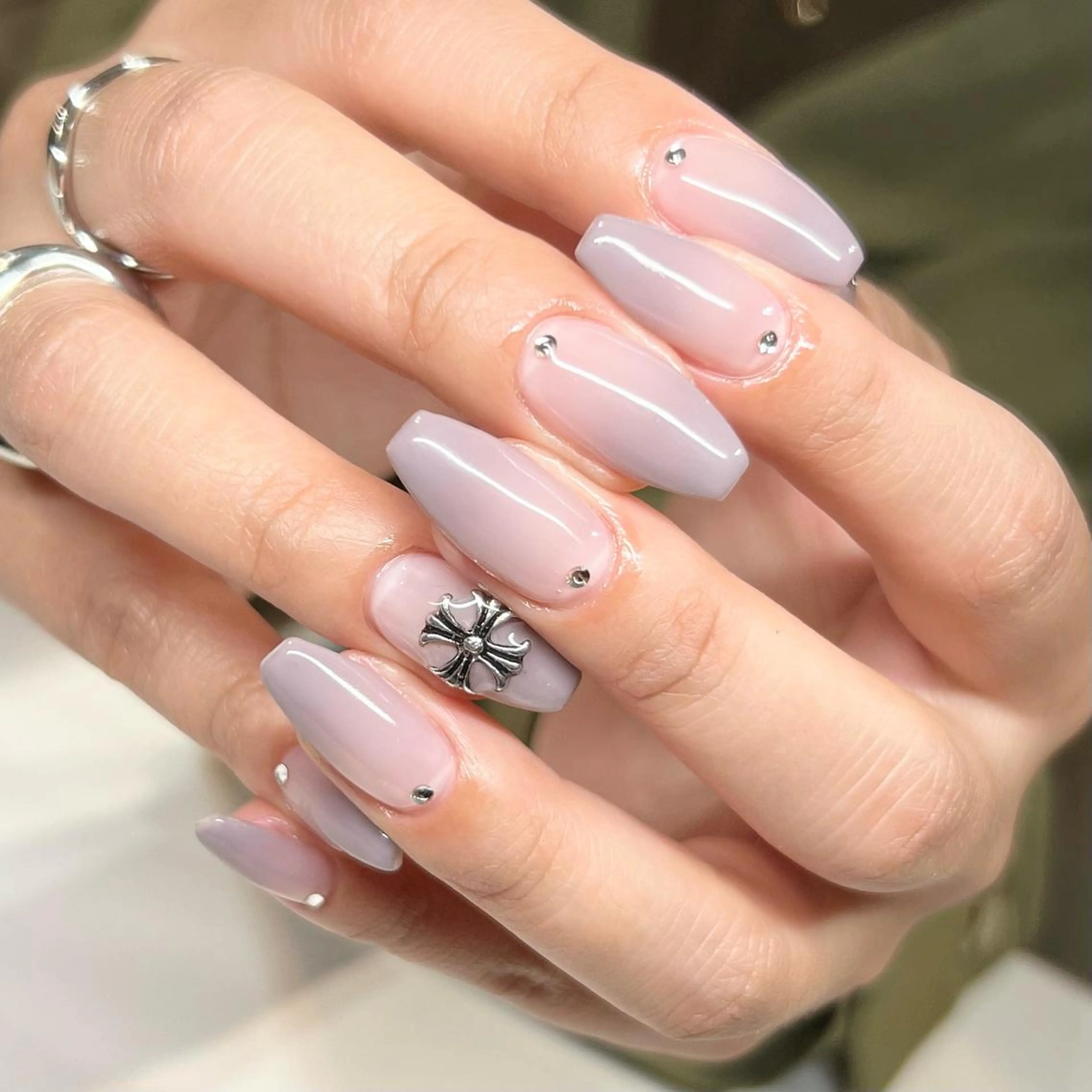 ネイル WEZU NAILのネイルデザイン