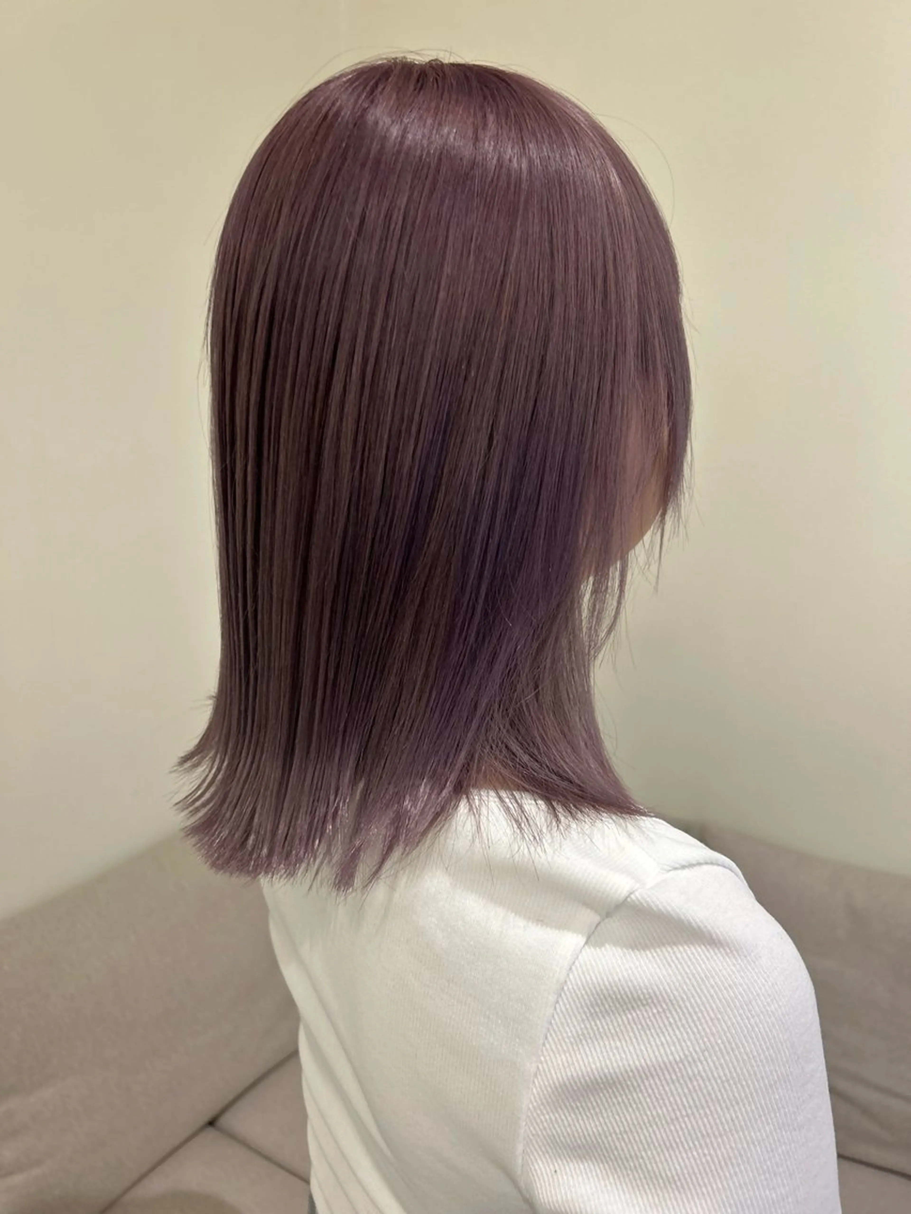 カラー 💛🤍U too e’s 鎌倉🧸のヘアスタイル