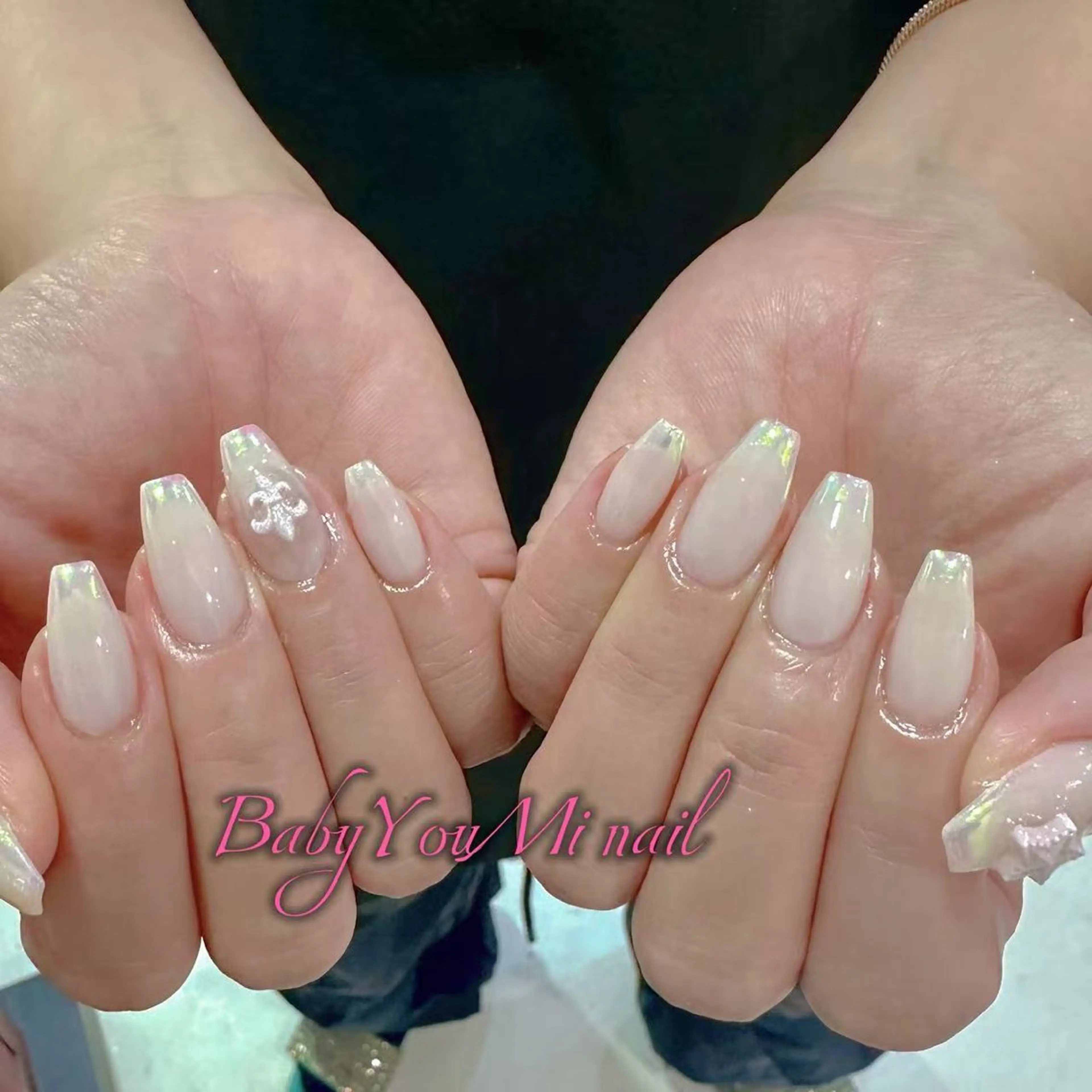 ネイル オーロラネイル フラワーネイル フットネイル フレンチネイル ジェルネイル ハンドネイル BabyYouMi ねねのネイルデザイン