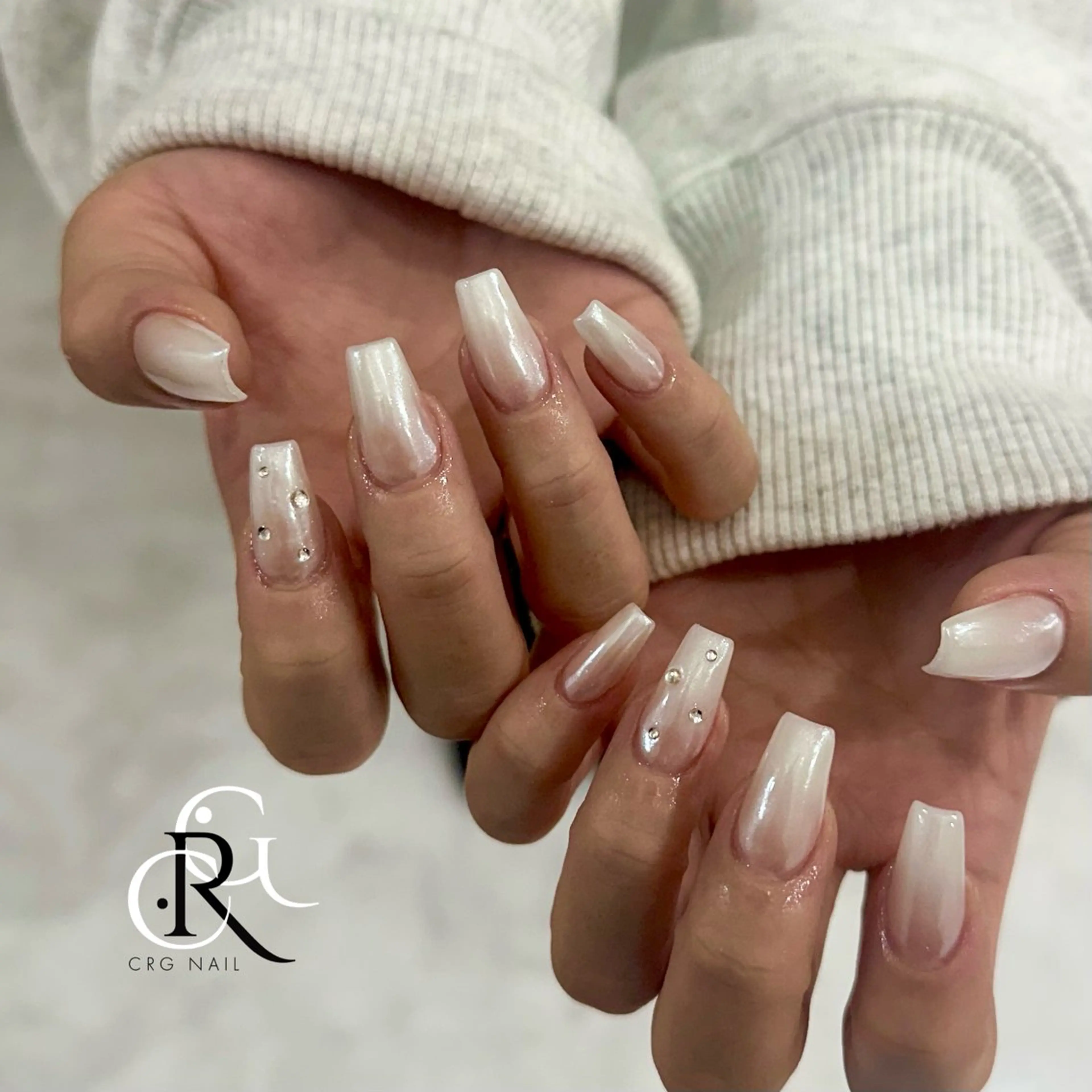 ネイル ミラーネイル CRGNAIL TOKOのネイルデザイン