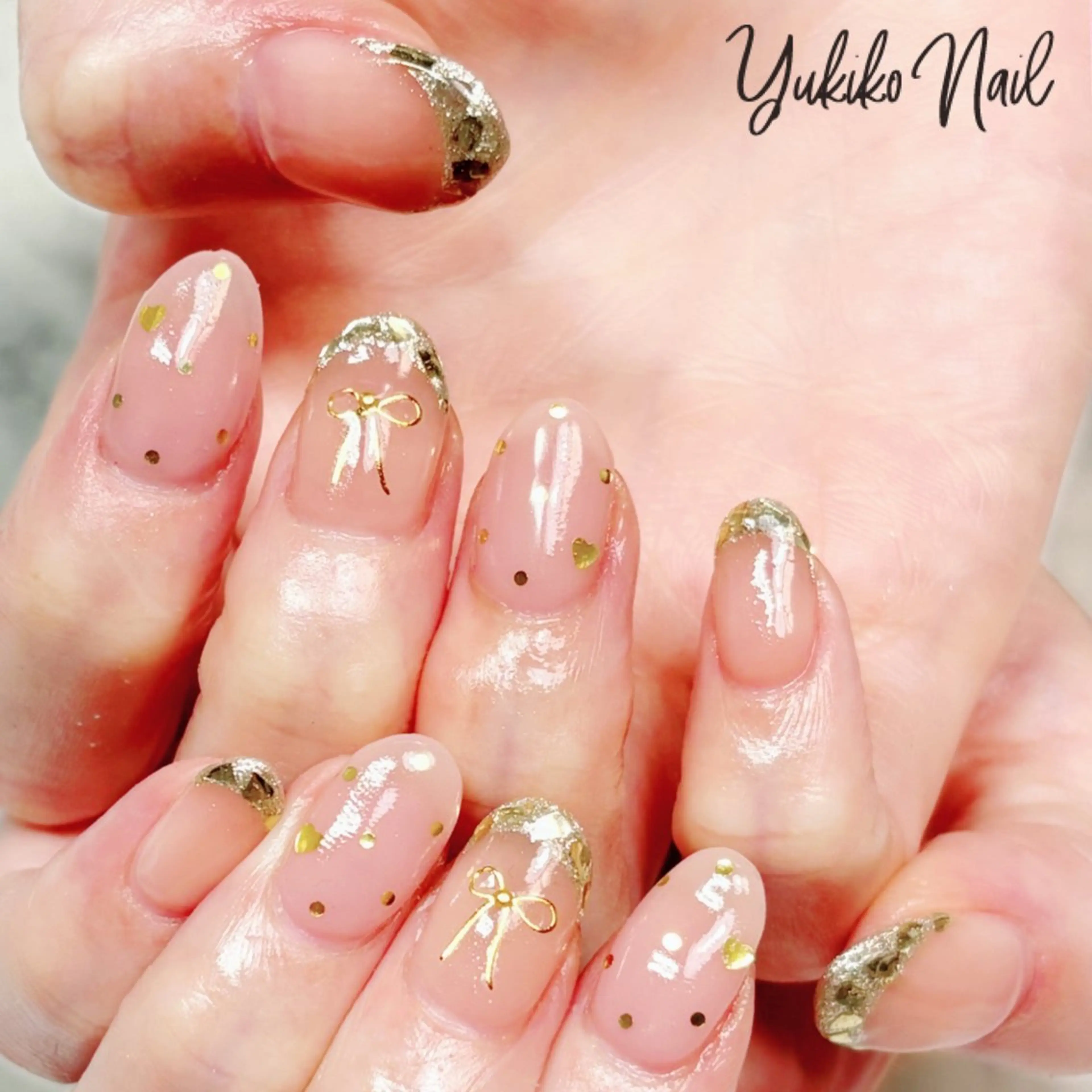 ネイル ドット フレンチネイル ガーリー ガラスフレンチ ゴールド ハンドネイル ユキコ ネイルのネイルデザイン