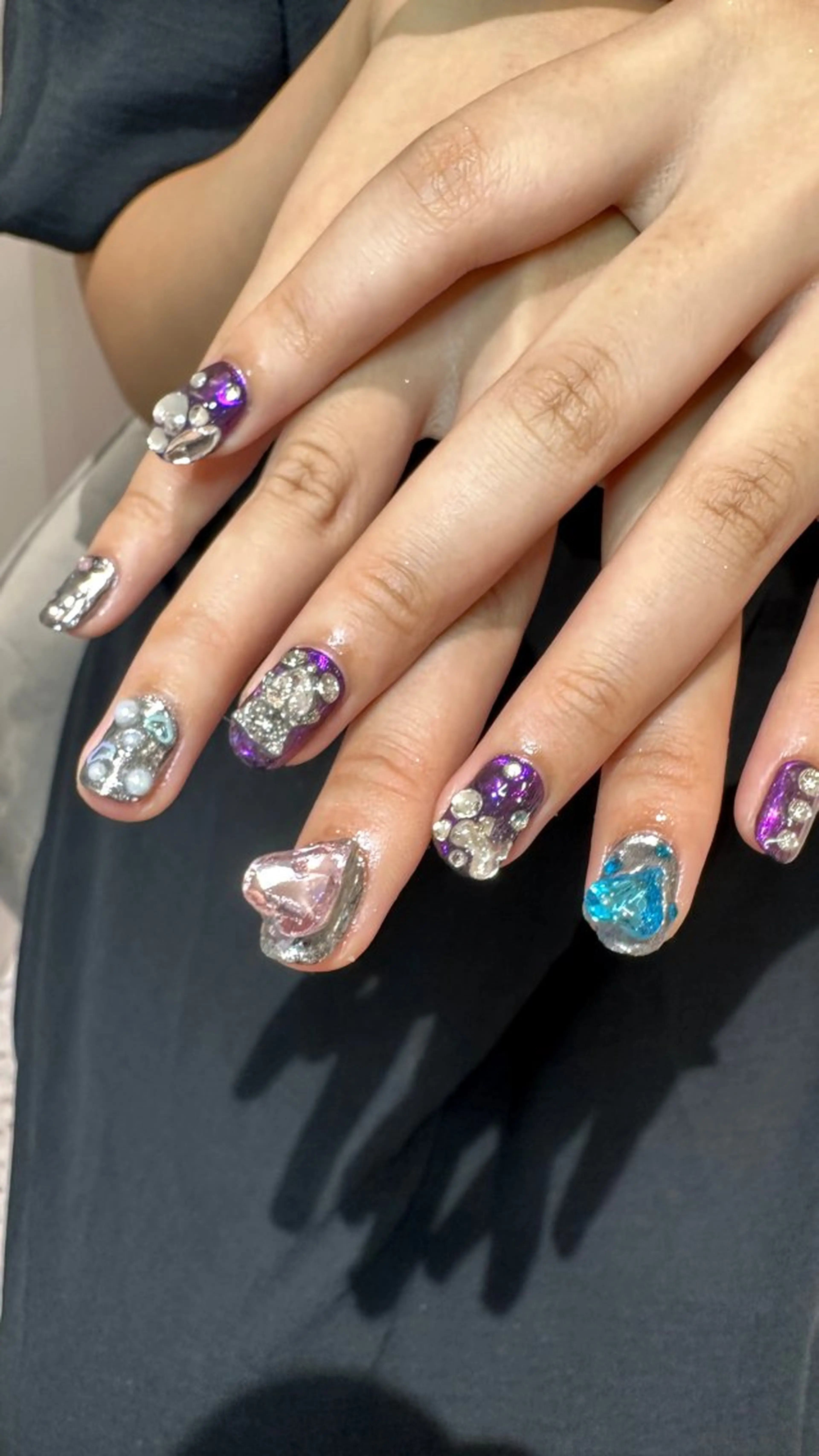 ネイル ハンドネイル 👽個性派ネイル🎀 komachiのヘアスタイル