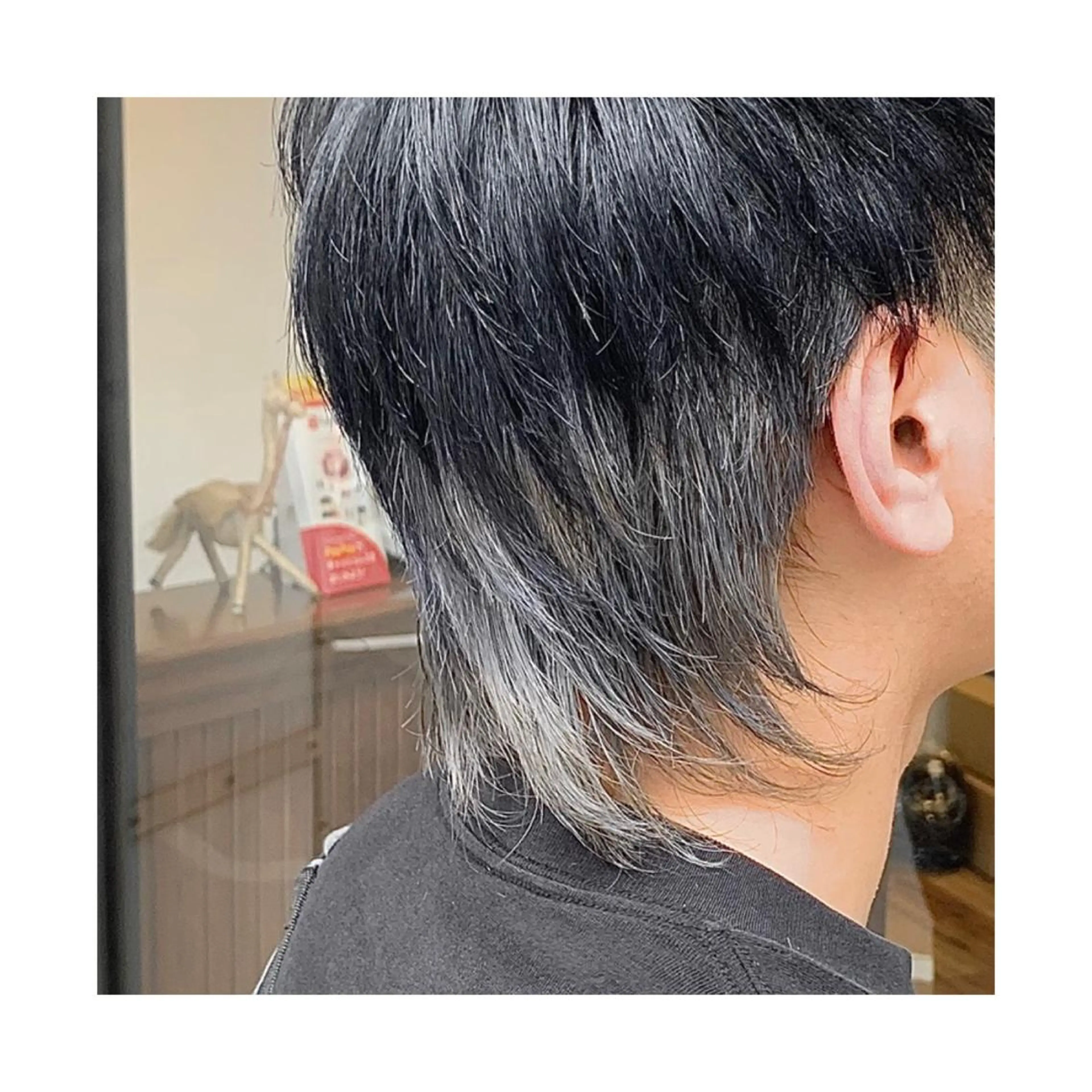 ショート メンズ メンズウルフカット ツートーンカラー ウルフカット カット ヘアカラー 竹内 康浩のヘアスタイル