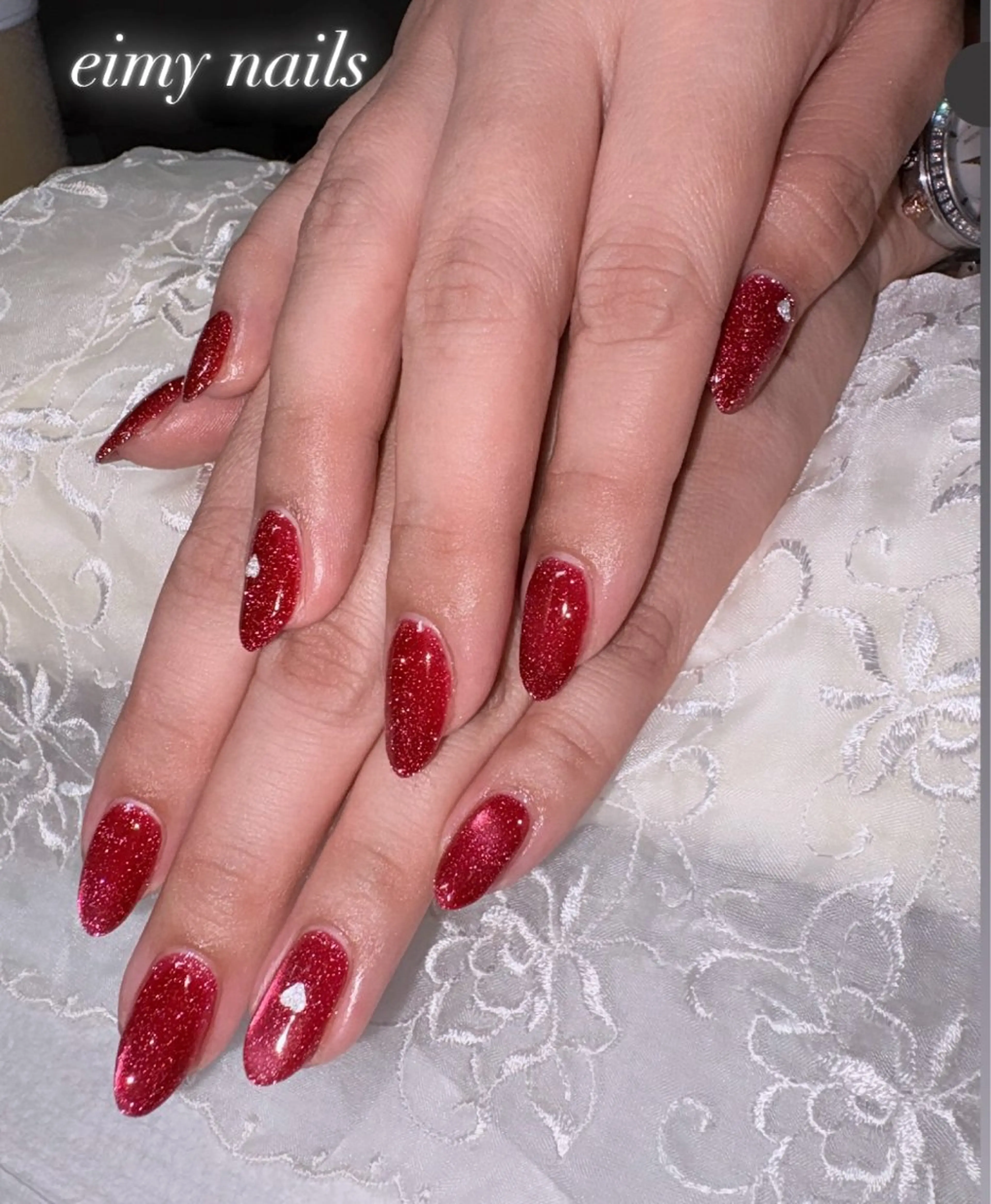 ネイル フラッシュネイル フラッシュマグ ジェルネイル ハート マグネットネイル ハンドネイル 🤍eimy nails🤍所属・eimy nails♡のネイルデザイン