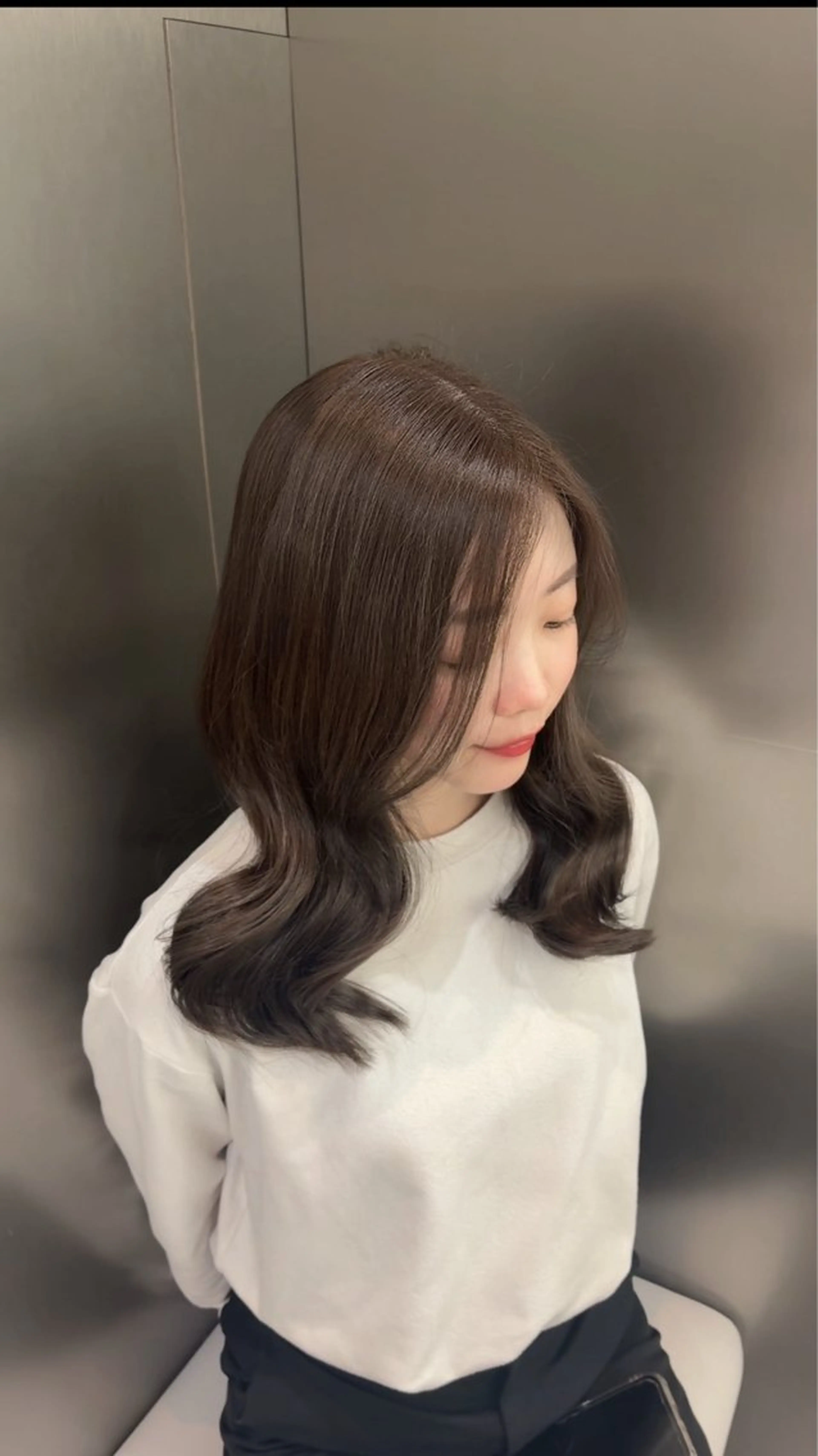 ミディアム カラー 🤍Suzuka🤍 ハイトーン/ブリーチのヘアスタイル