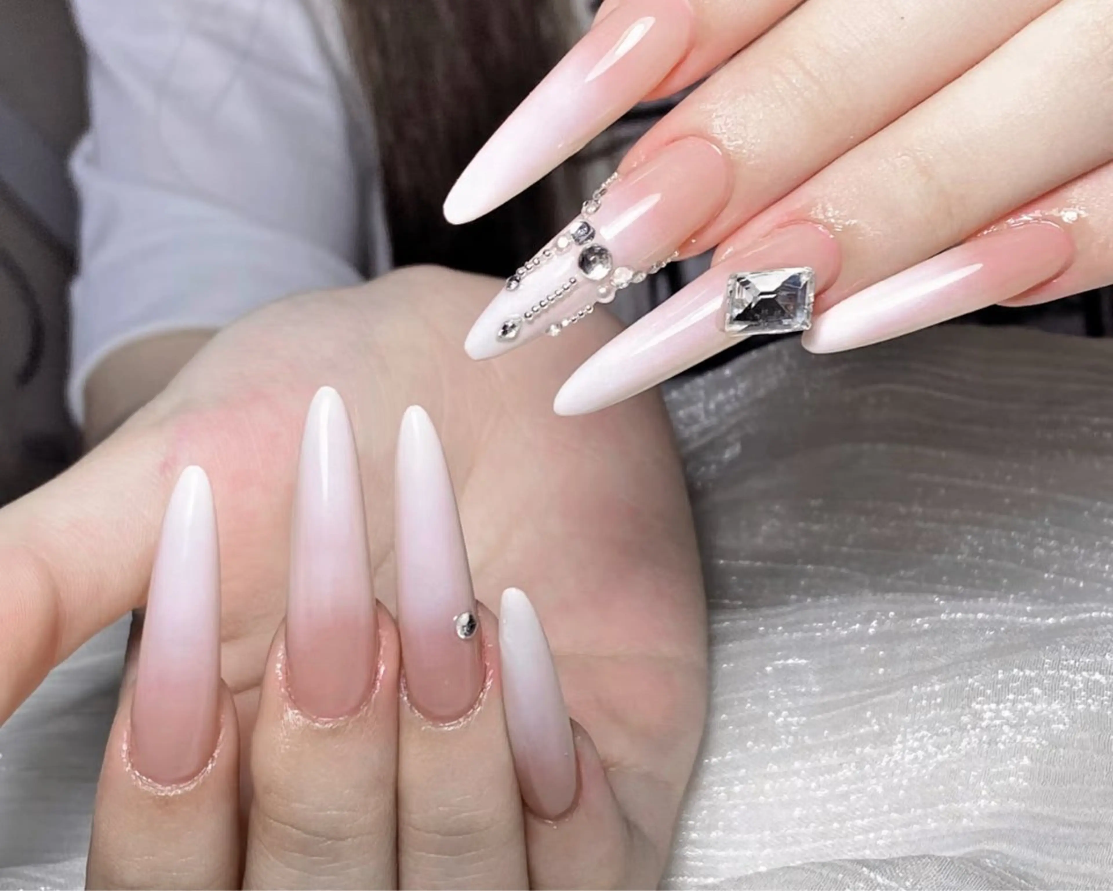 ネイル candy nail 韓国風ワンホンネイルのネイルデザイン